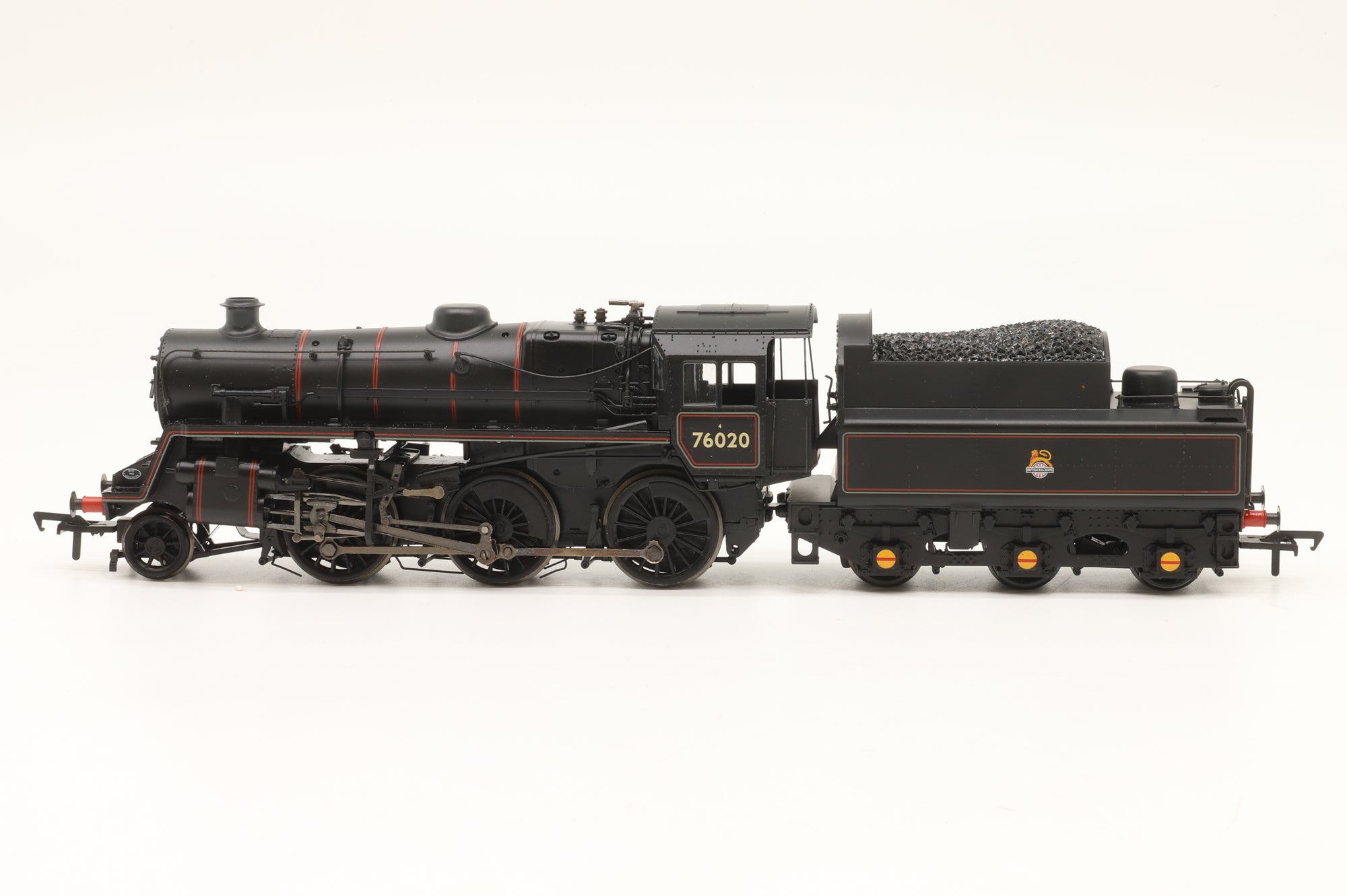 Bachmann OO 32-953DC Standard Class 4MT 2-6-0 '76020' BR2B Tender E/C DCC Fitted