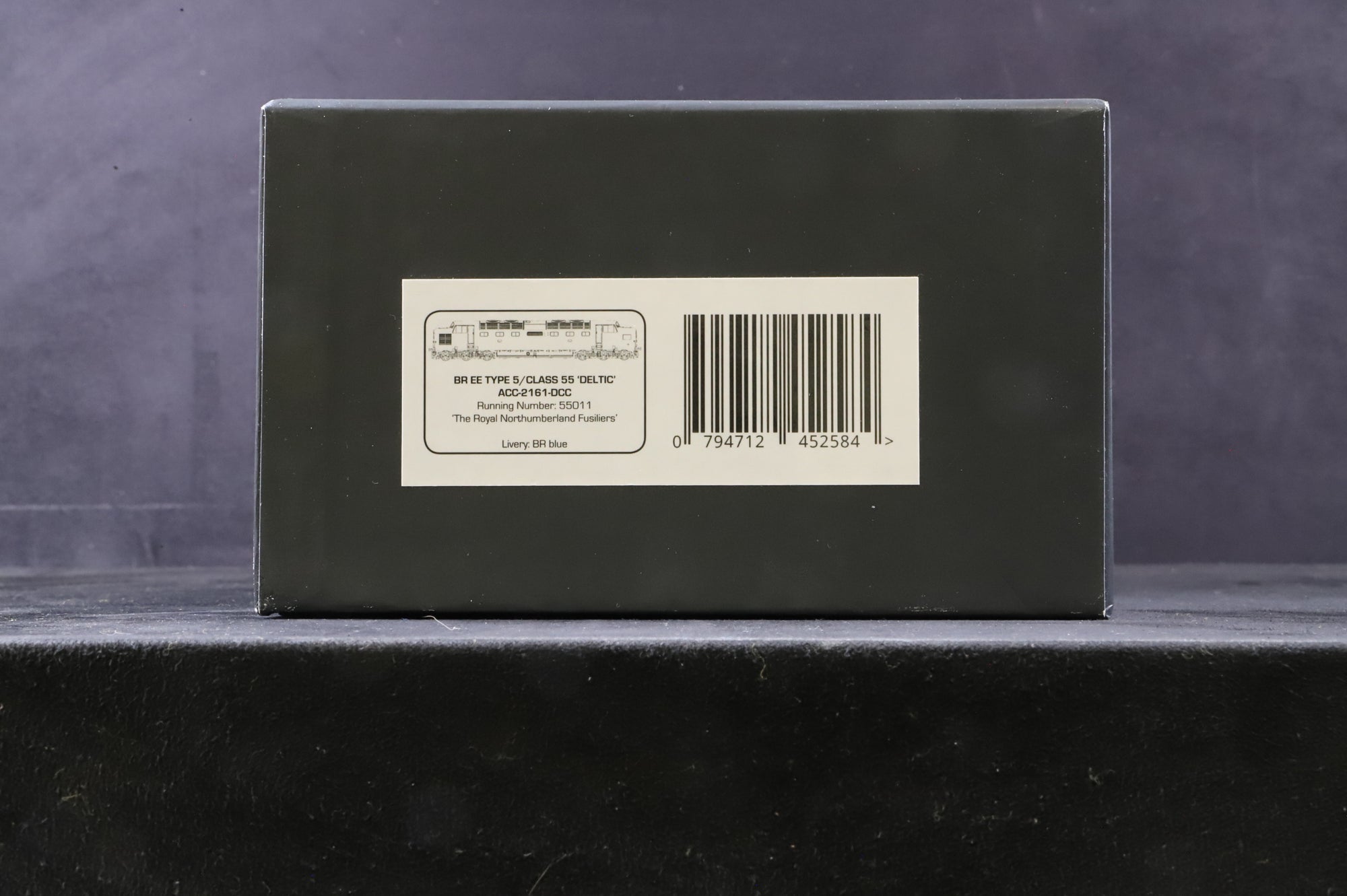 Accurascale OO ACC-2161-DCC Class 55 Deltic 55011 'The Royal Northumberland Fusiliers' in BR Blue - DCC Sound