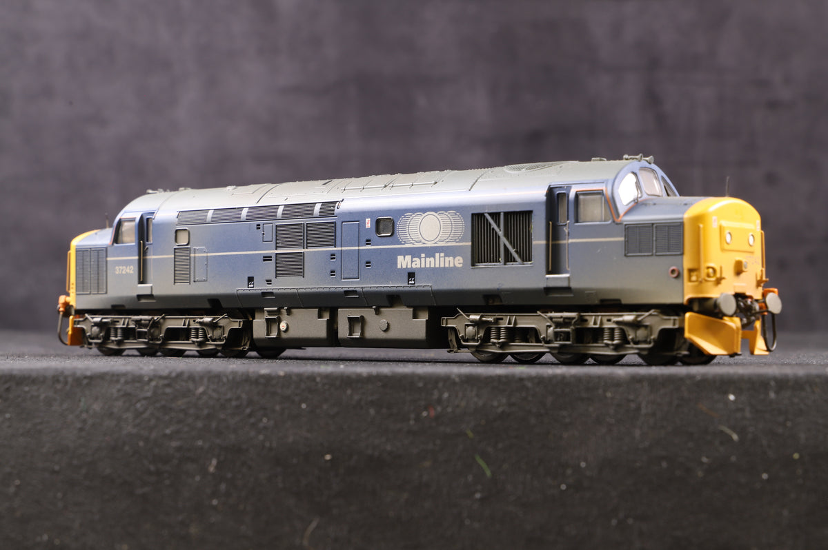 Bachmann OO 32-784 Class 37/0 &#39;37242&#39; Mainline Blue, DCC &amp; Weathered