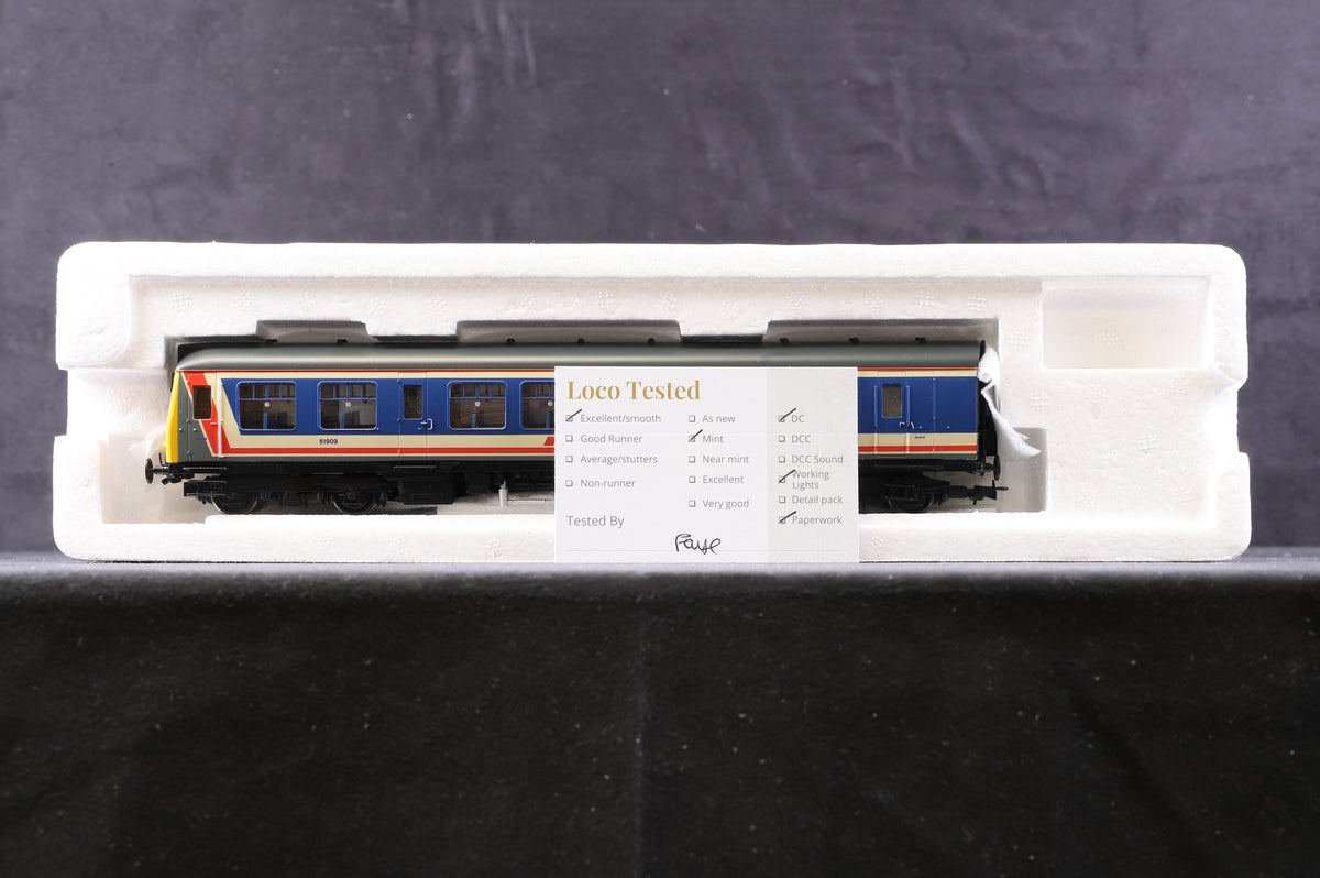 Bachmann OO 32-901 Class 108 DMU 2 Car &#39;Network Southeast&#39;