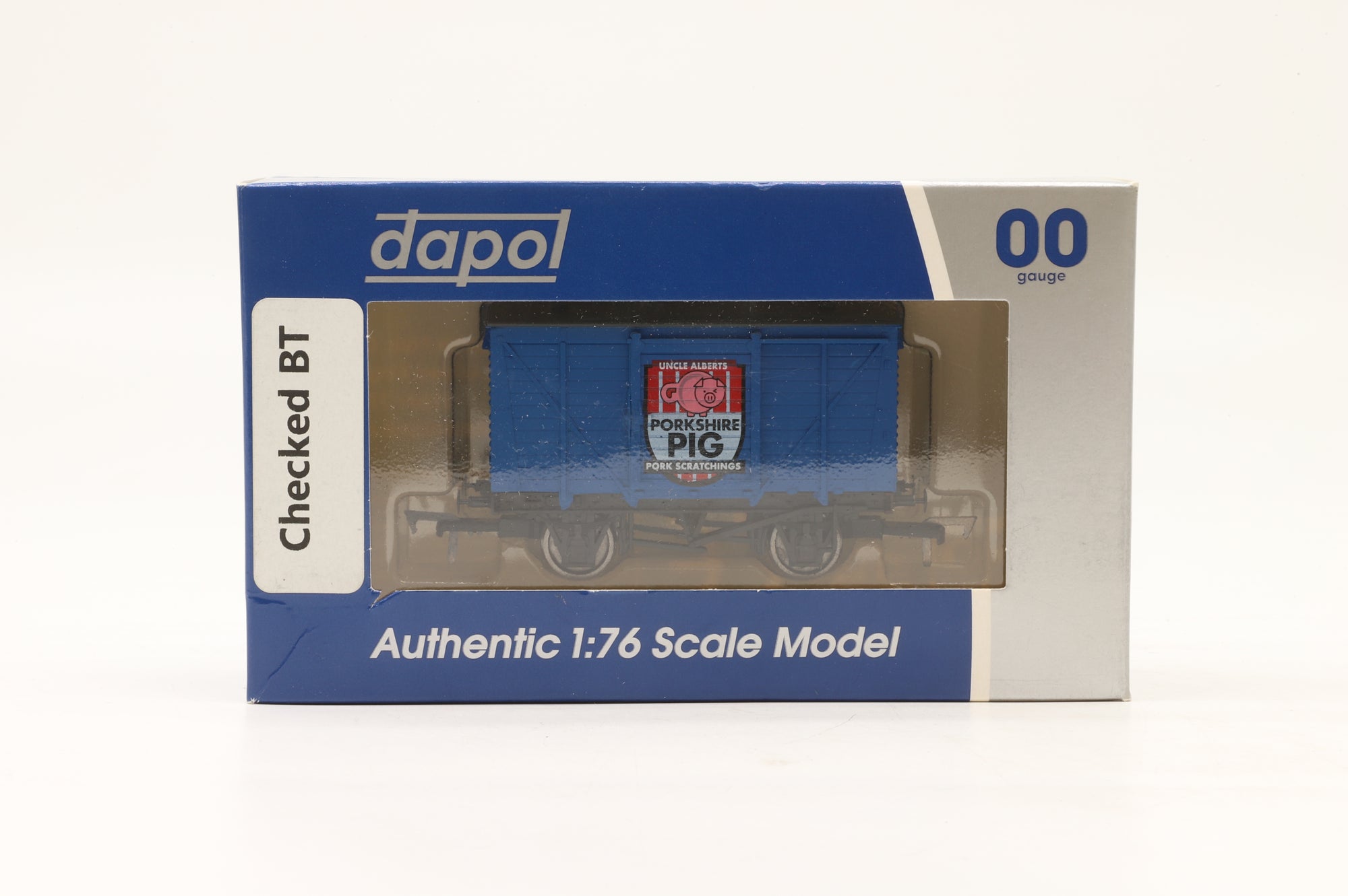 Dapol OO Rake of 4 Assorted 12T Vans