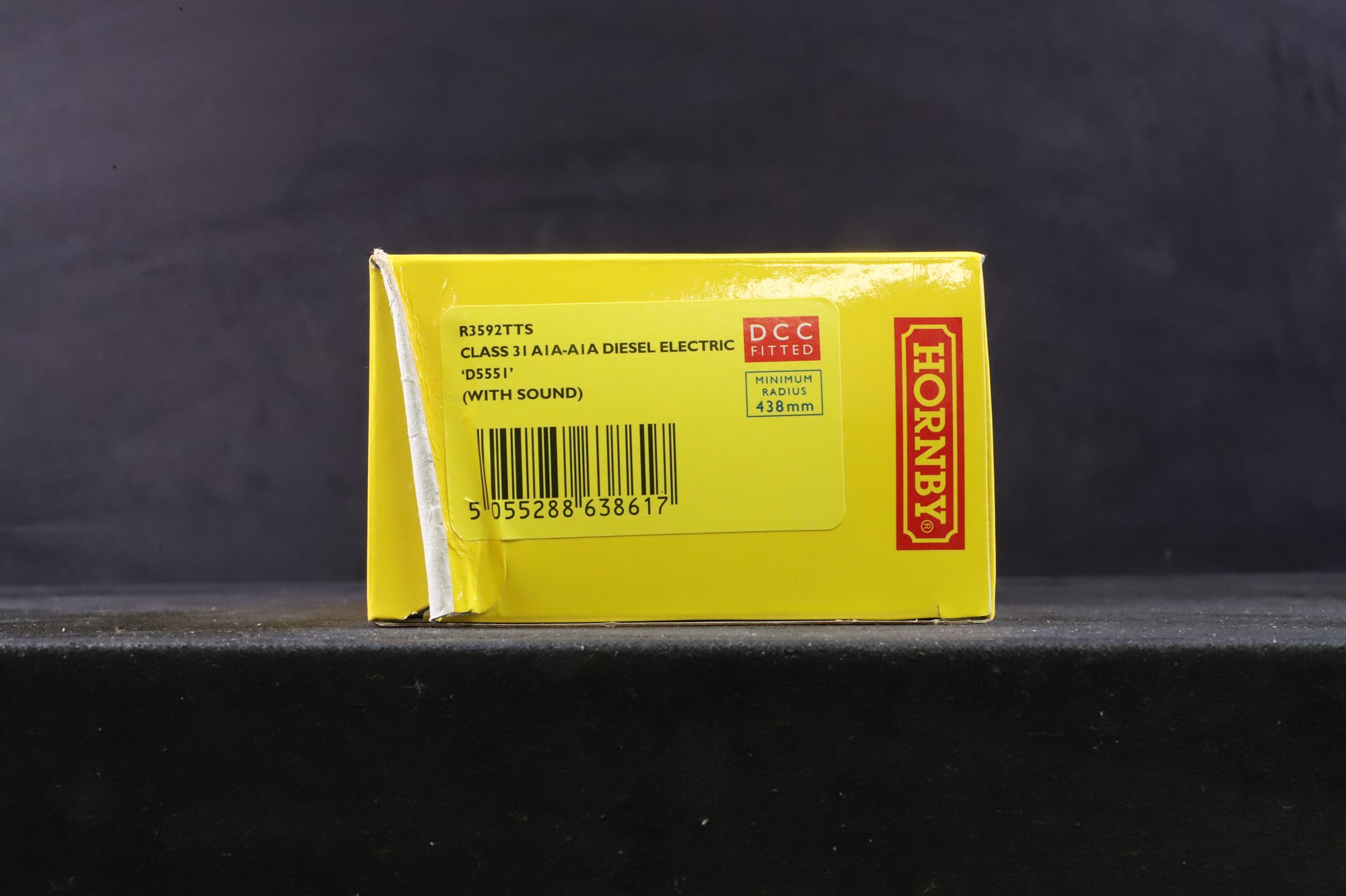 Hornby Railroad OO R35922TTS Class 31 D5551 in BR Green - TTS Sound