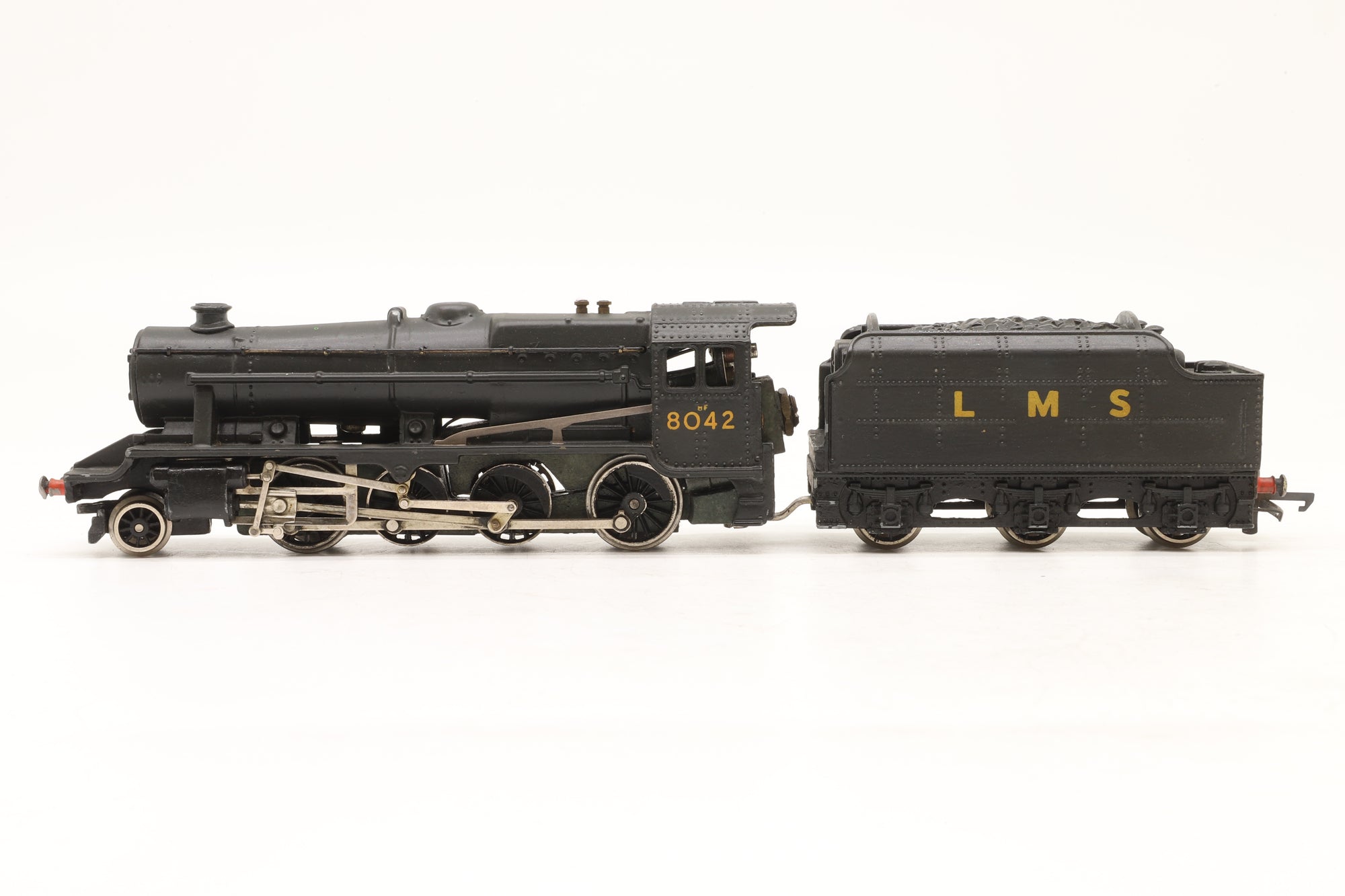 Wrenn OO W2225 Class 8F '8042' LMS Black