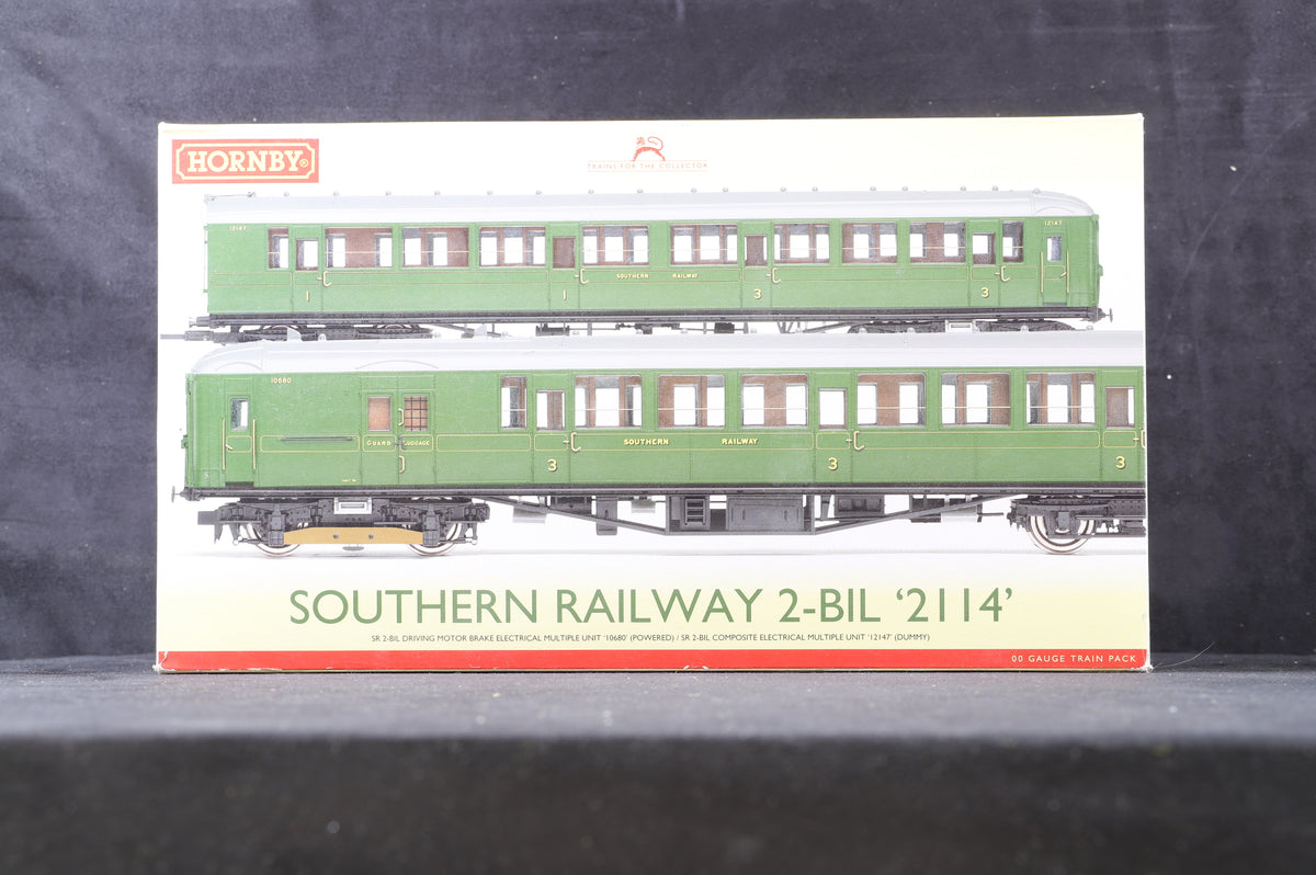 Hornby OO R3161 Southern Railway 2-BIL &#39;2114&#39; Train Pack