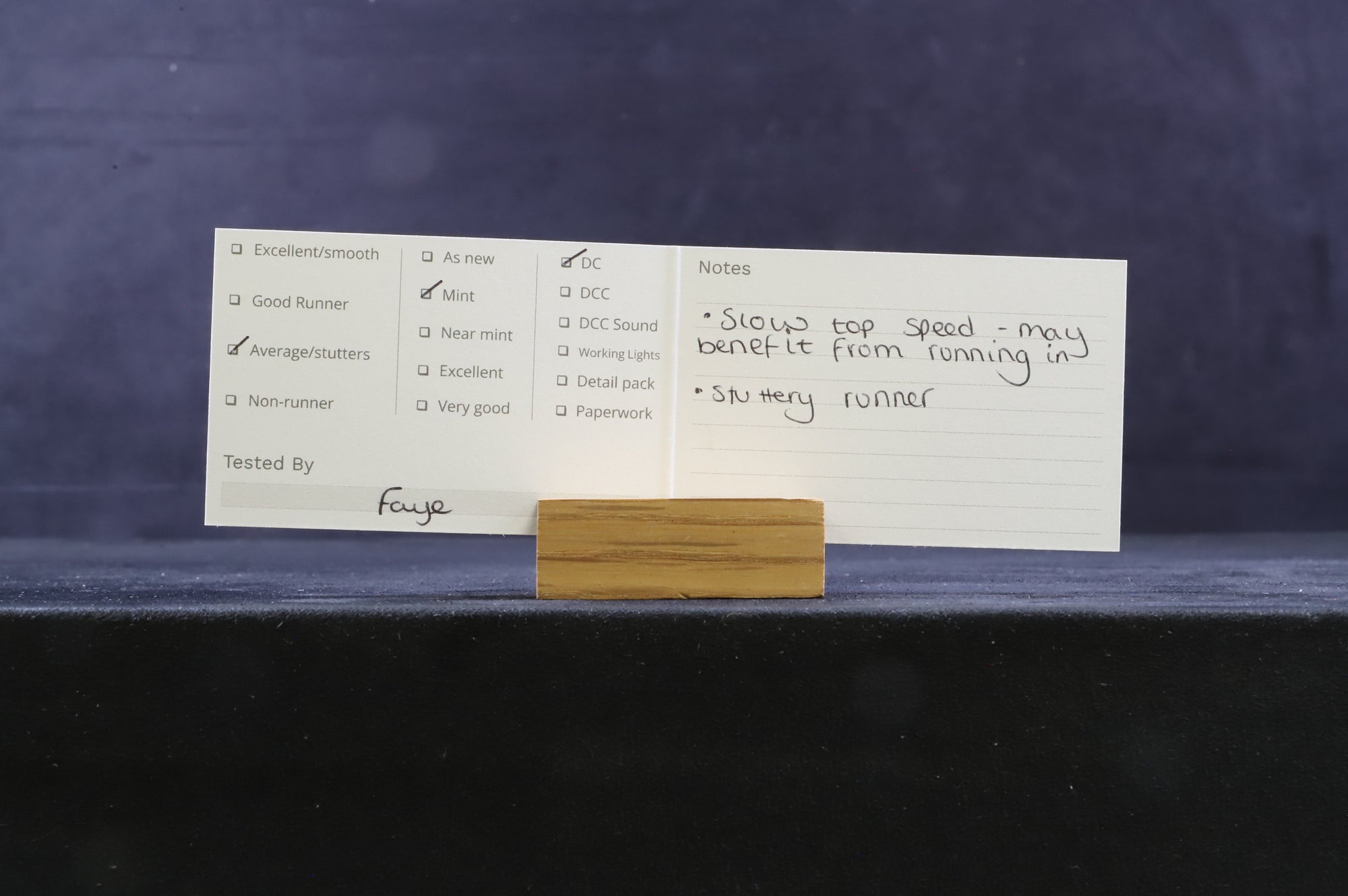 Graham Farish N Gauge 372001 49XX Hall Class 4970 'Sketty Hall' in GWR Green