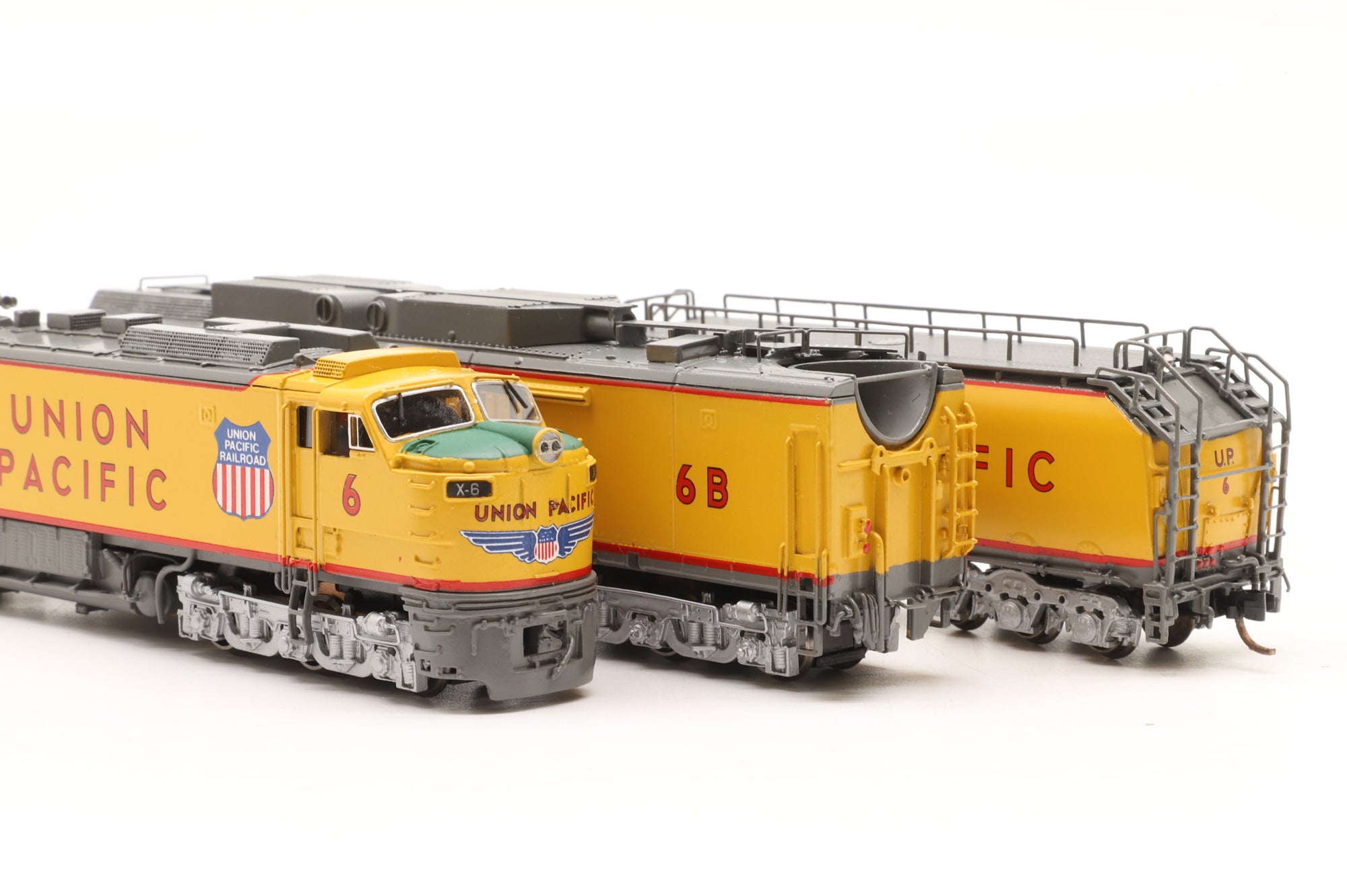 Overland Models/Ajin N 2906.1 UP 3-Unit Gas Turbine Locomotive No. 6