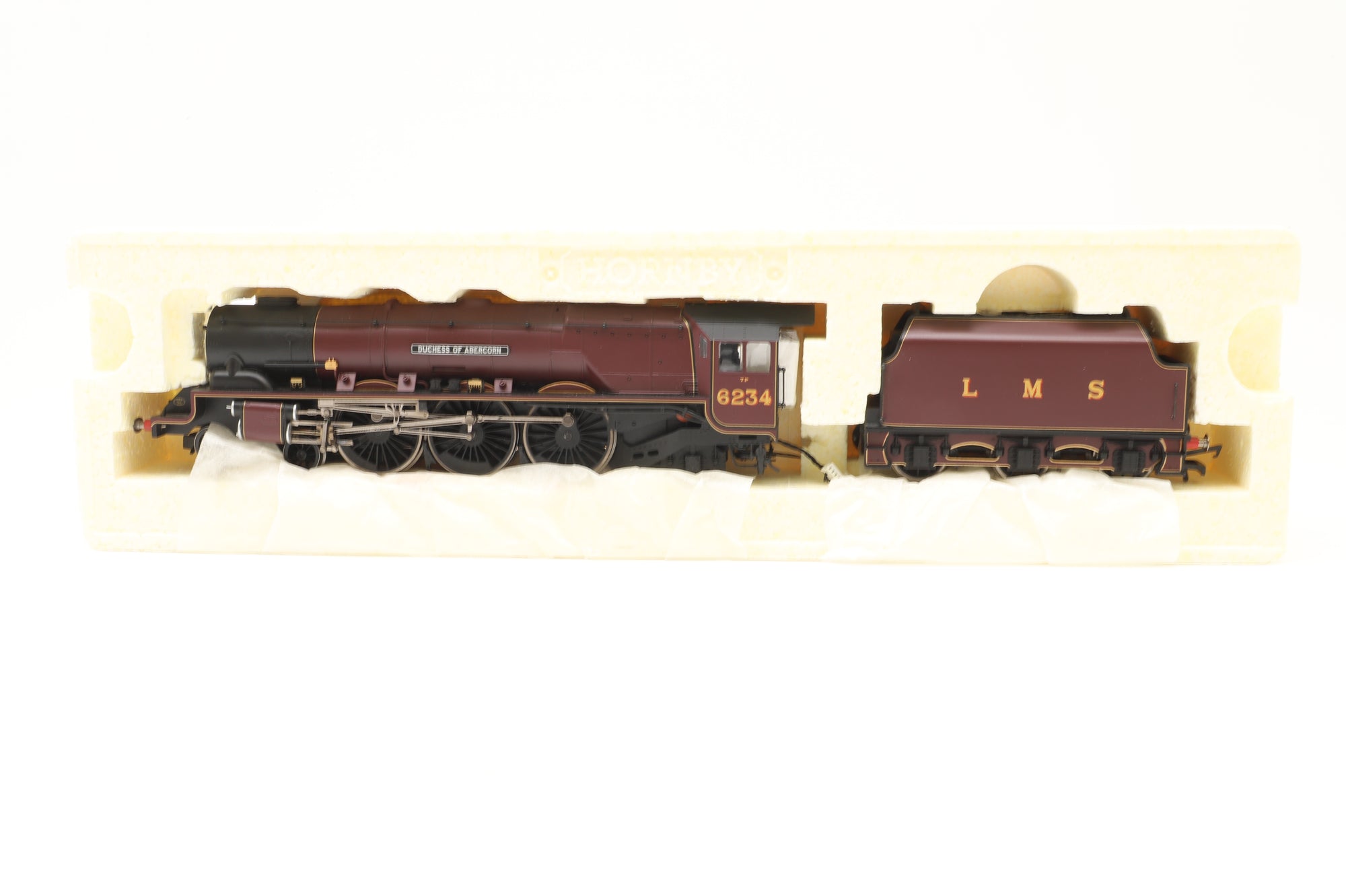 Hornby OO R3119 Princess Coronation Class '6234' 'Duchess of Abercorn' Steam Locomotive LMS Maroon