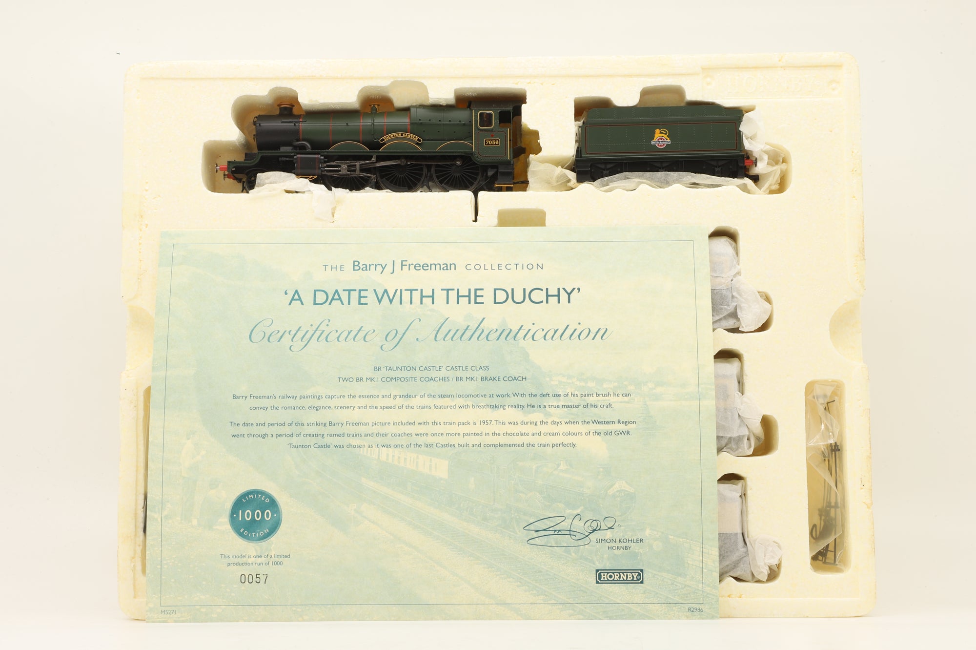 Hornby OO R2986 'A Date With The Dutchy' Train Pack, Limited Edition 57/1000