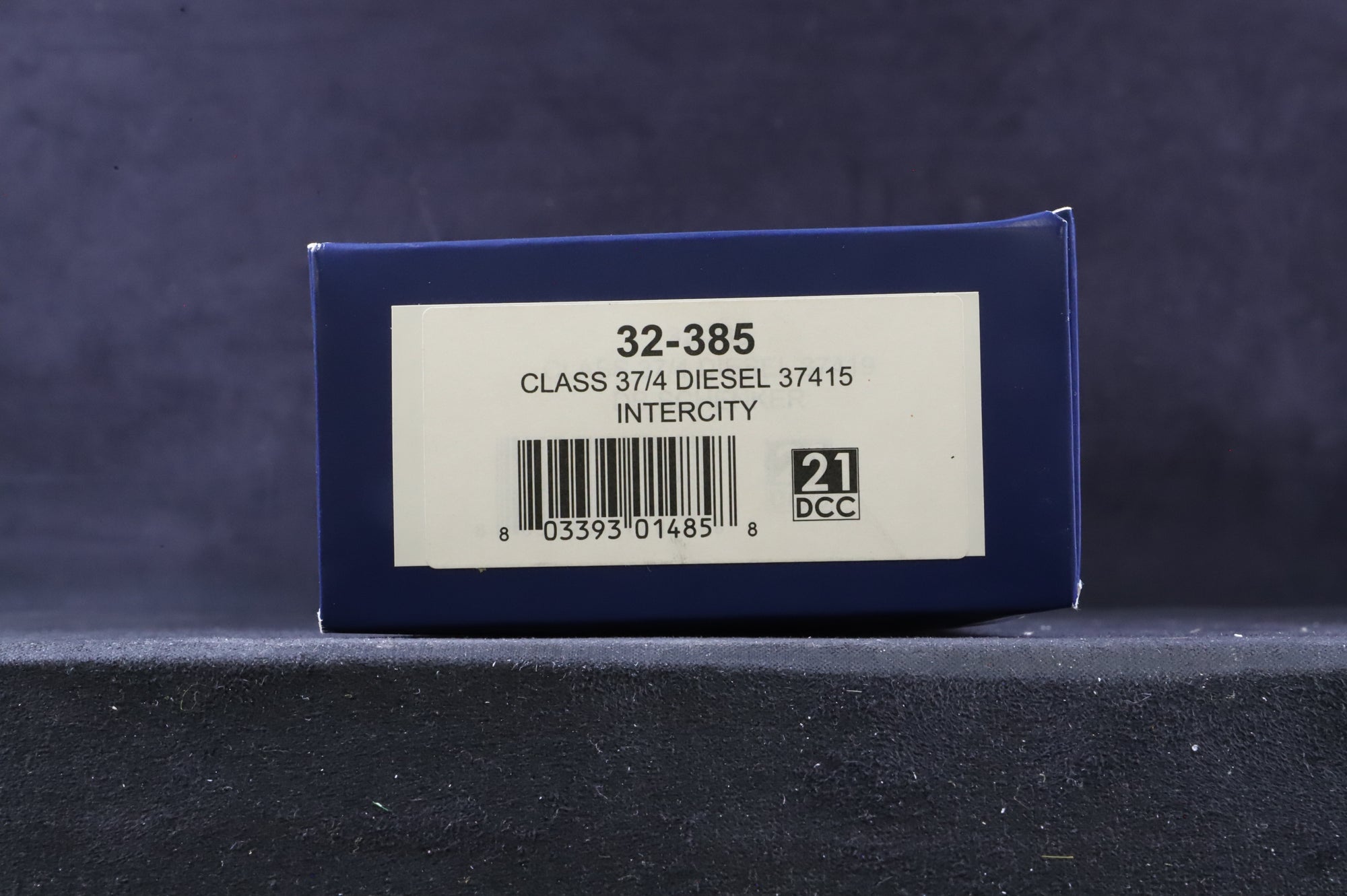 Bachmann OO Class 37 EWS '37797', DCC Fitted, Weathered