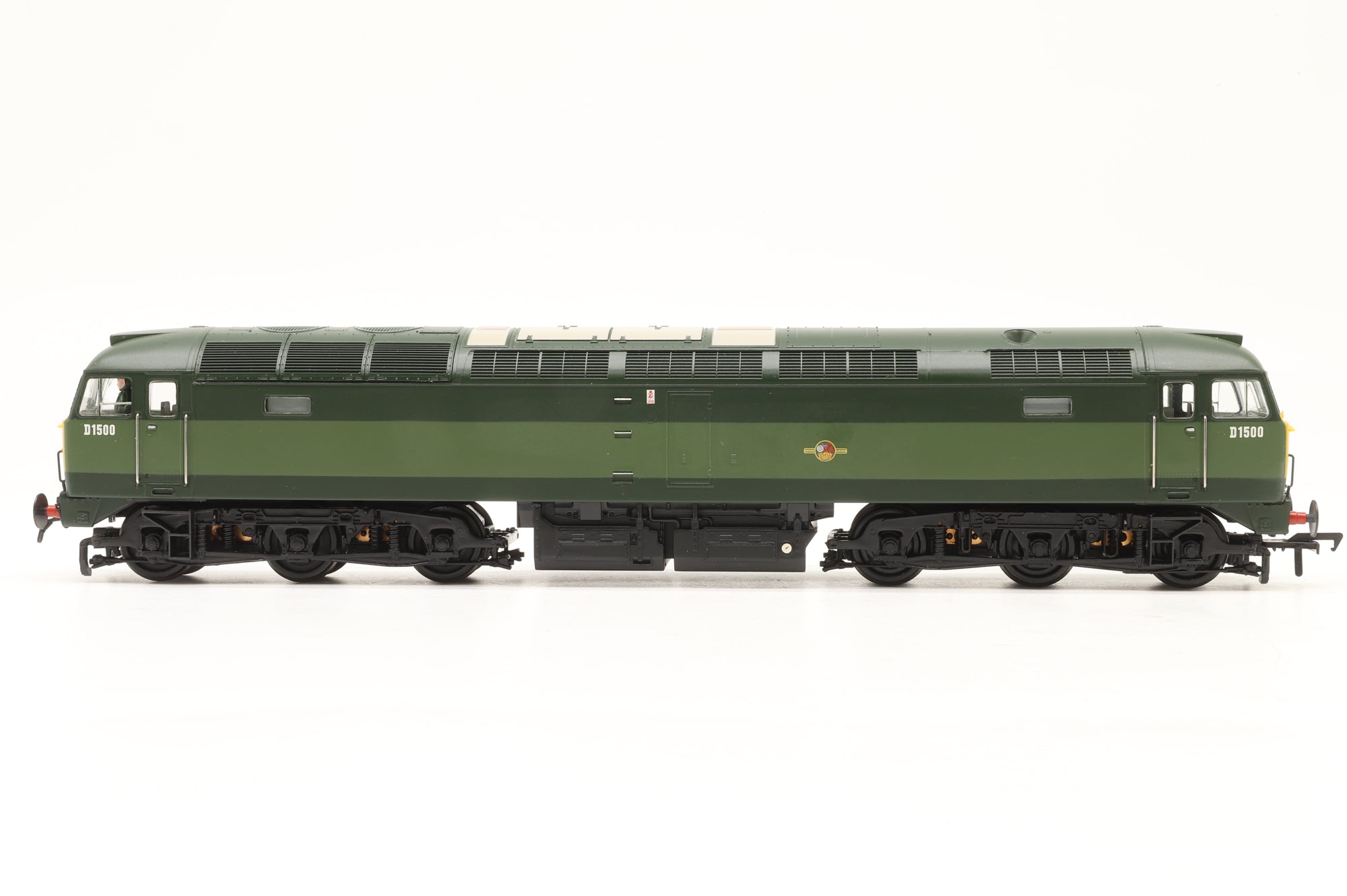 Bachmann OO 32-800 Class 47 D1500 in BR Two-Tone Green