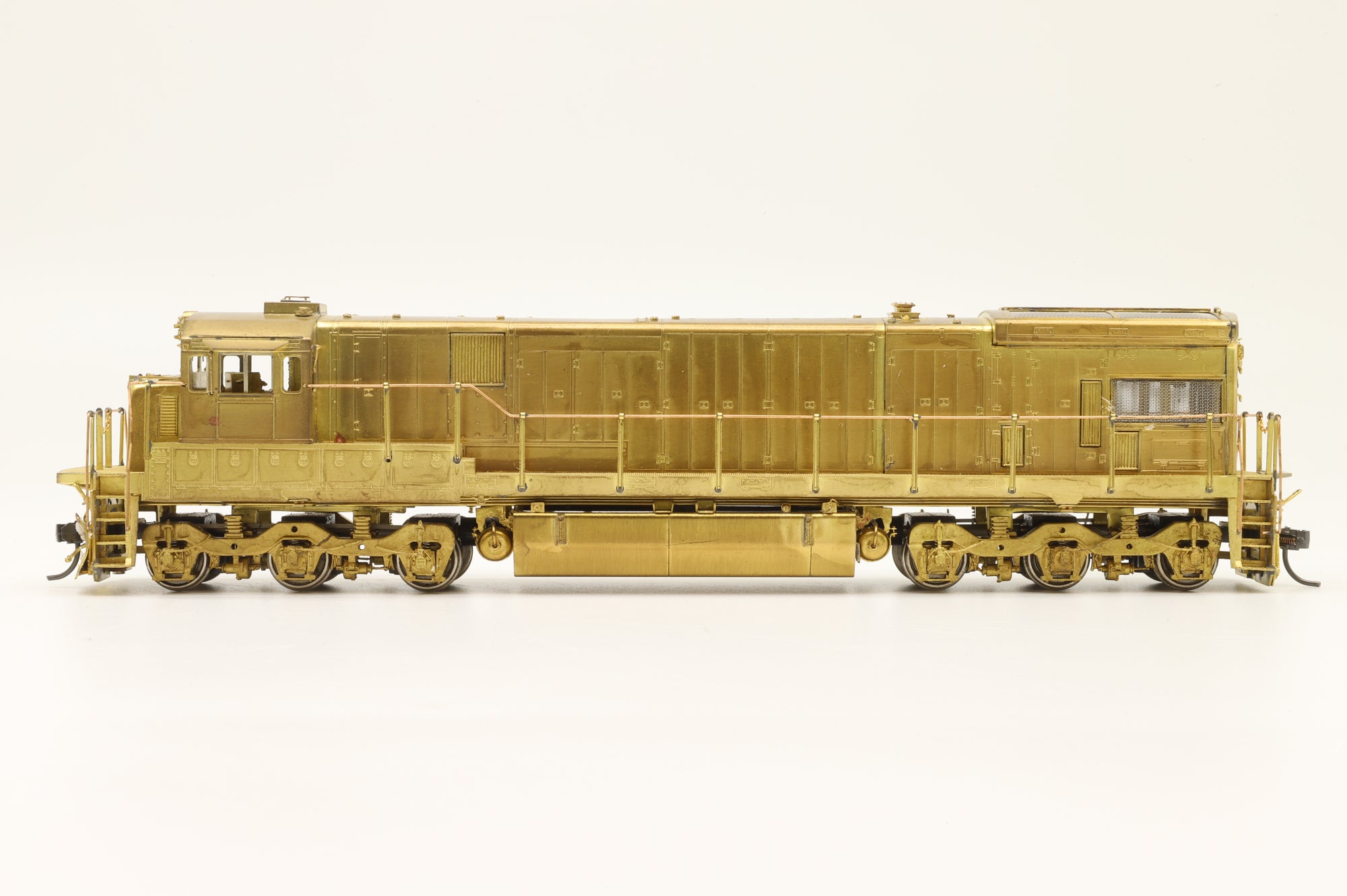 Overland Models HO Brass OMI-1971 GE C30-7 Diesel Loco w/ 4 Window Cab & Anti-Climber - Unpainted