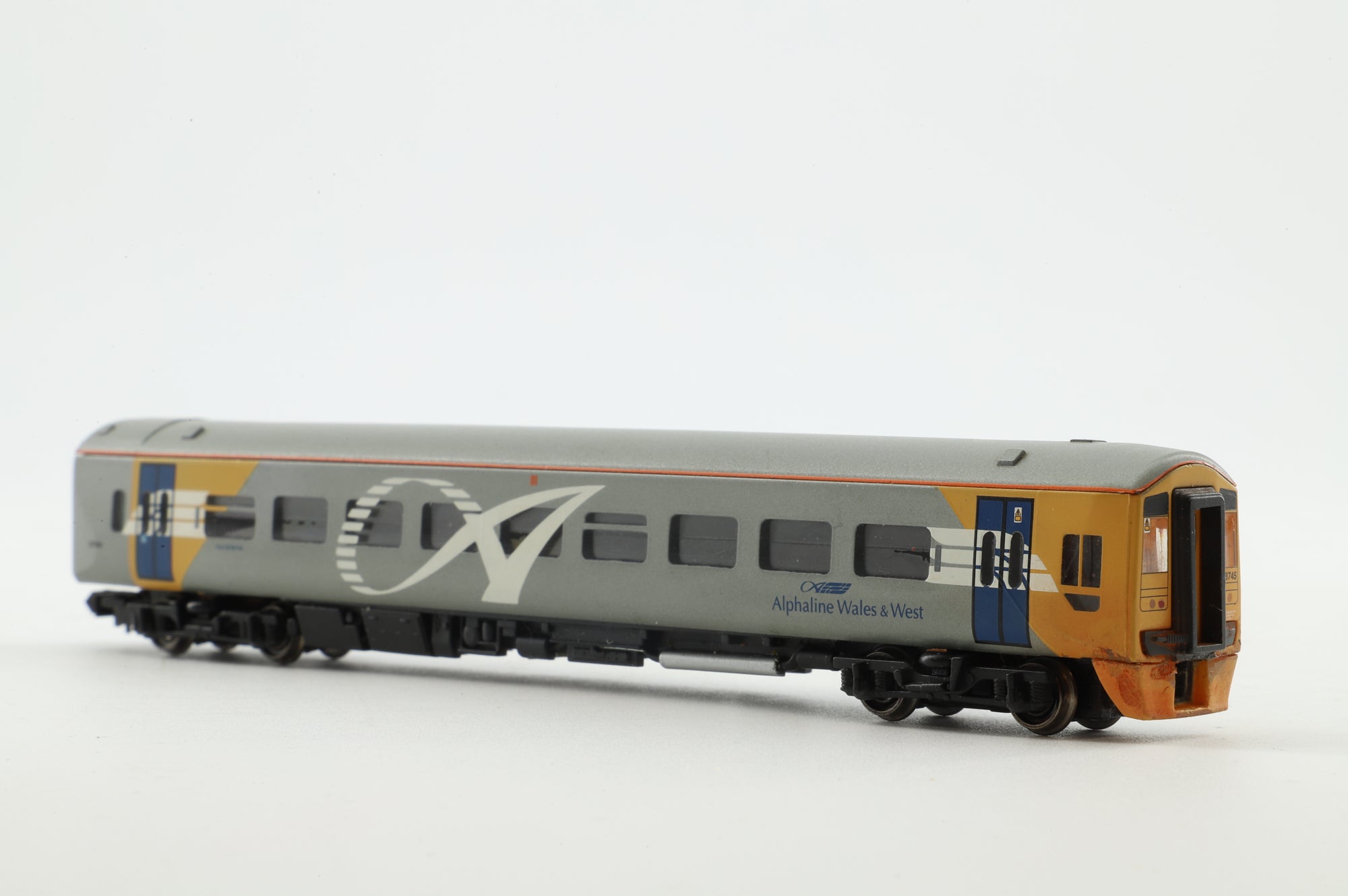 Graham Farish 371552 158 2-Car DMU Wales & West