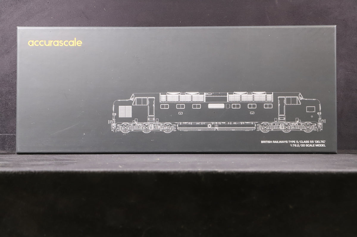 Accurascale OO ACC2164-DCC EE Type 5/Class 55 Deltic D9014 &#39;The Duke of Wellington&#39;s Regiment&#39; in BR Green w/ Full Yellow Ends - DCC Sound