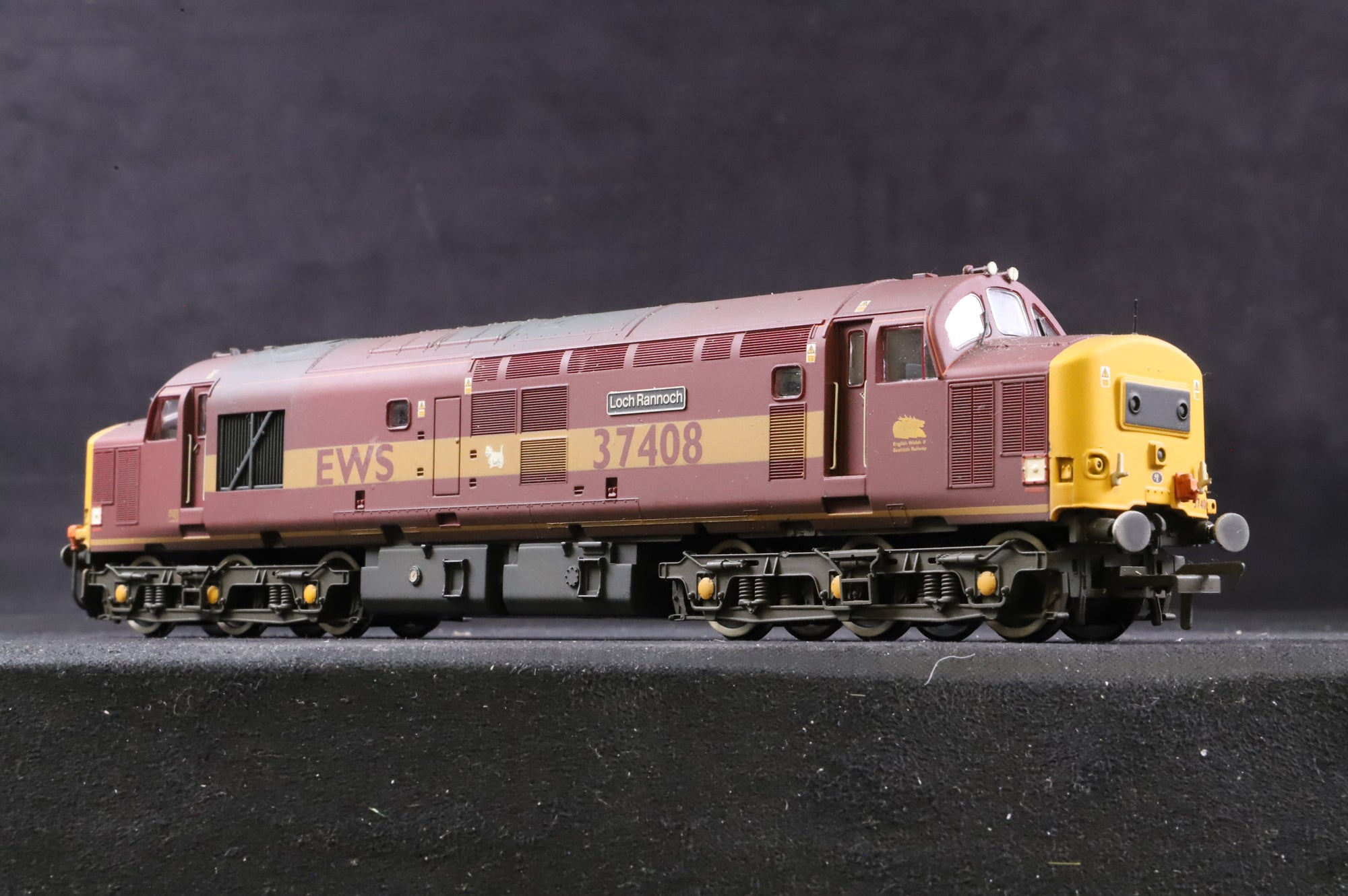 Bachmann OO Class 37 'Loch Rannoch' '37408', Weathered