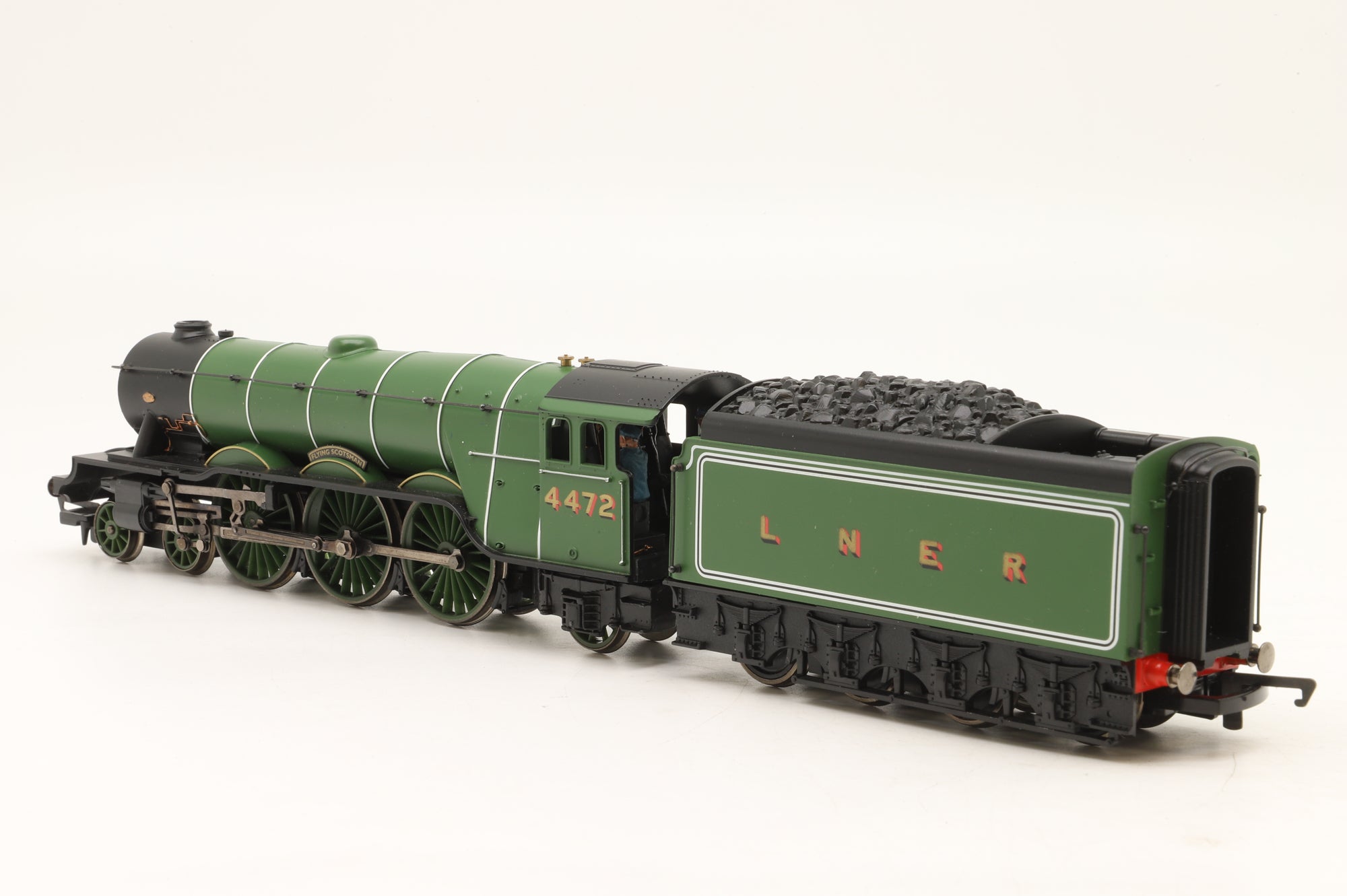 WORKSHOP Hornby Railroad OO Class A3 '4472' 'Flying Scotsman' LNER Green DCC Fitted Non Runner