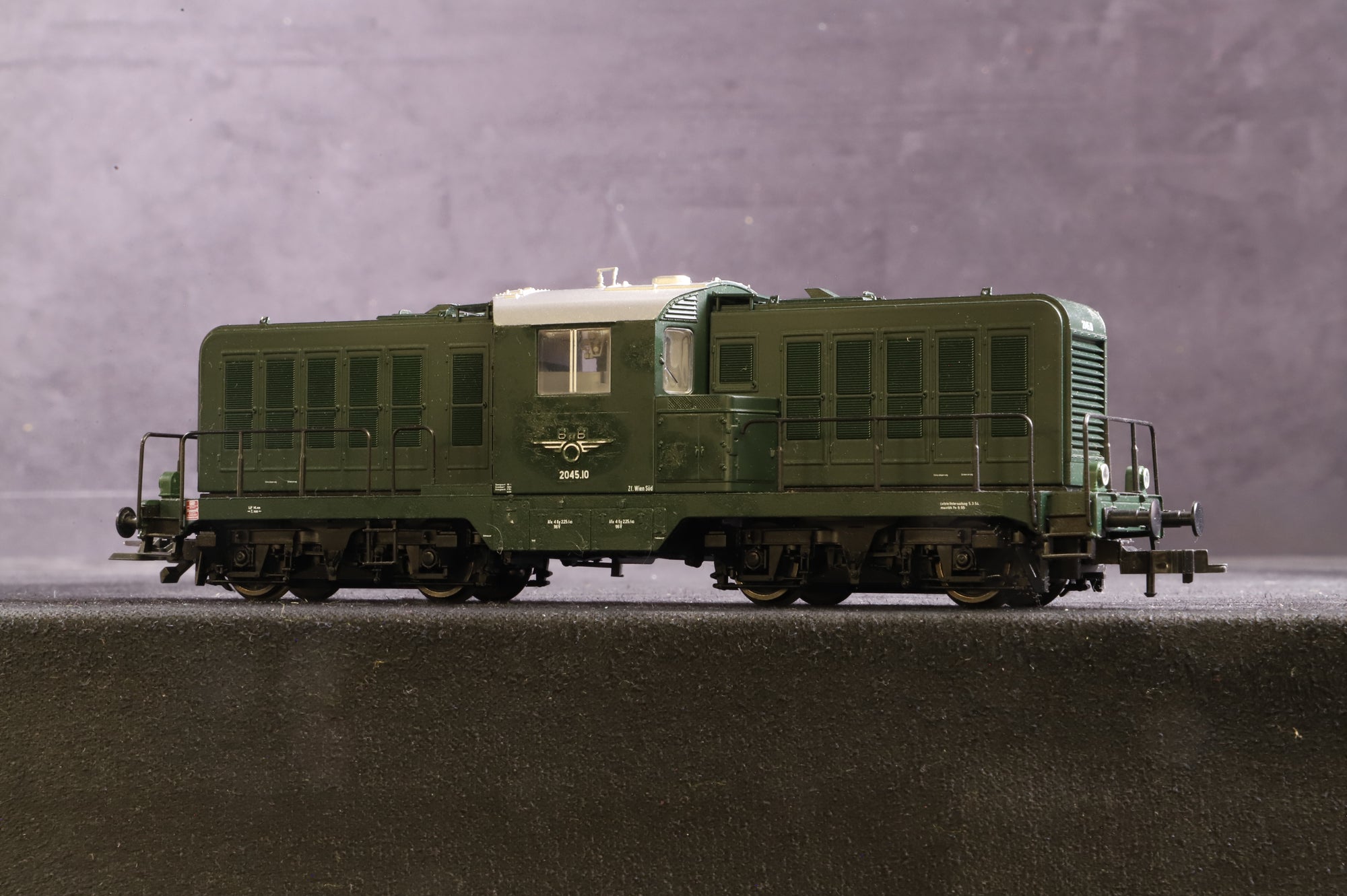 WORKSHOP Roco HO 43810 Serie 2045 2045.10 in ÖBB Livery