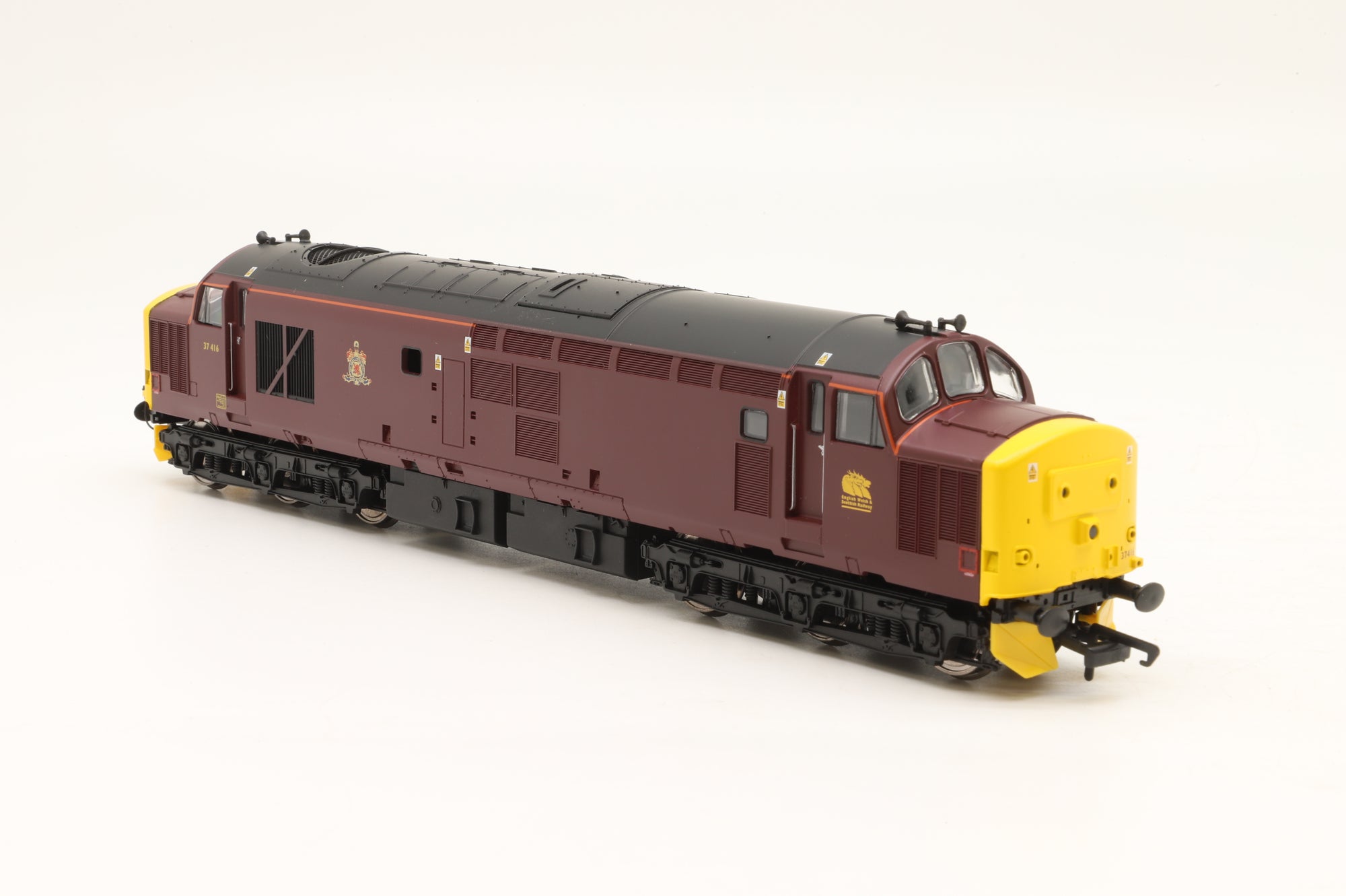 ViTrains OO 2018 Class 37 37416 in EWS/Royal Scotsman Maroon