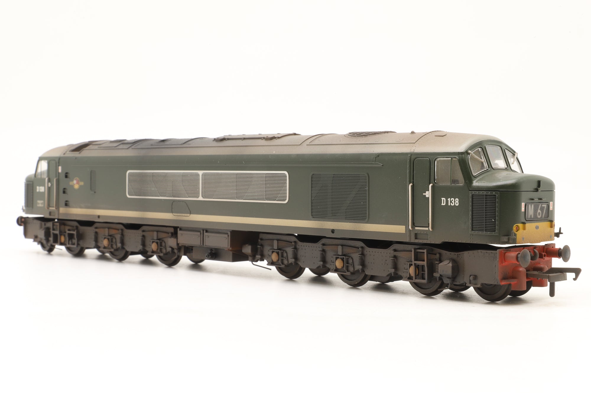 Bachmann OO 32-702A Class 46 D138 in BR Green w/ SYPs – TMC Weathered