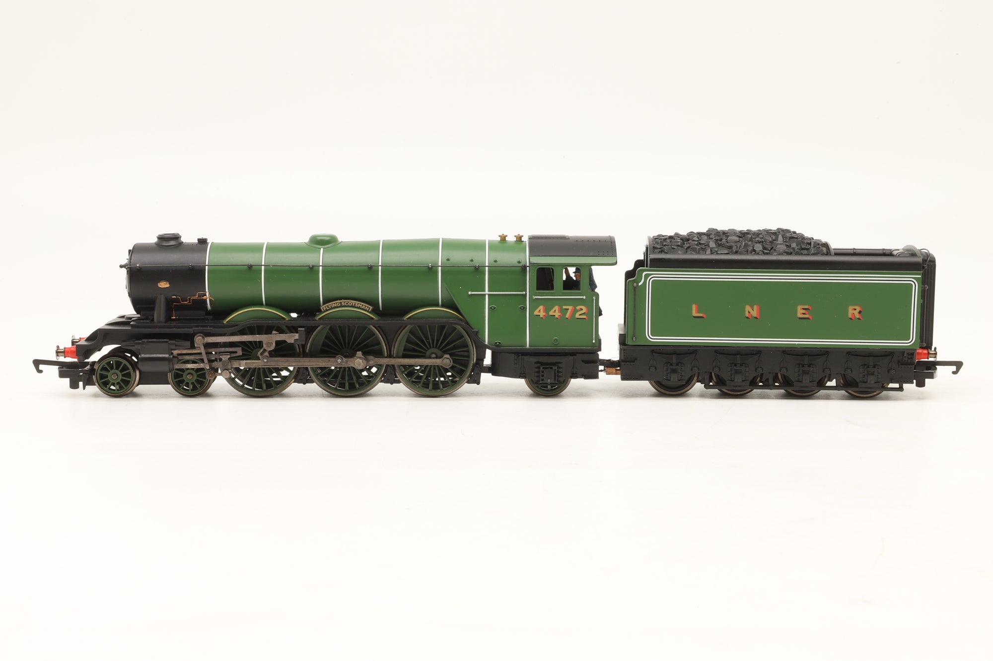 WORKSHOP Hornby Railroad OO Class A3 '4472' 'Flying Scotsman' LNER Green DCC Fitted Non Runner