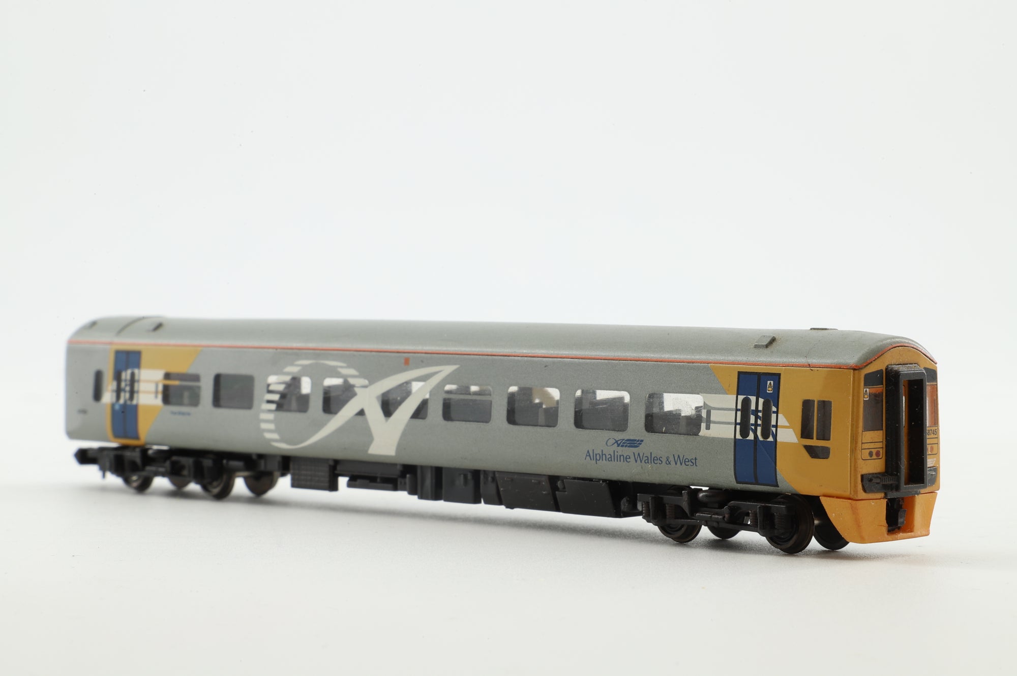 Graham Farish 371552 158 2-Car DMU Wales & West