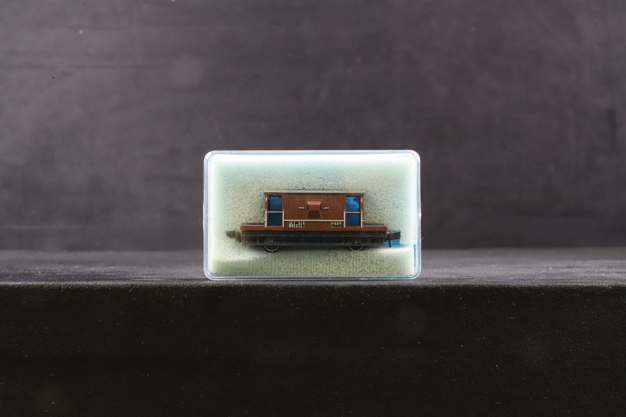 Peco N Gauge Rake of 3x Assorted Private Owner Wagons & 1x BR Bauxite Brake Van