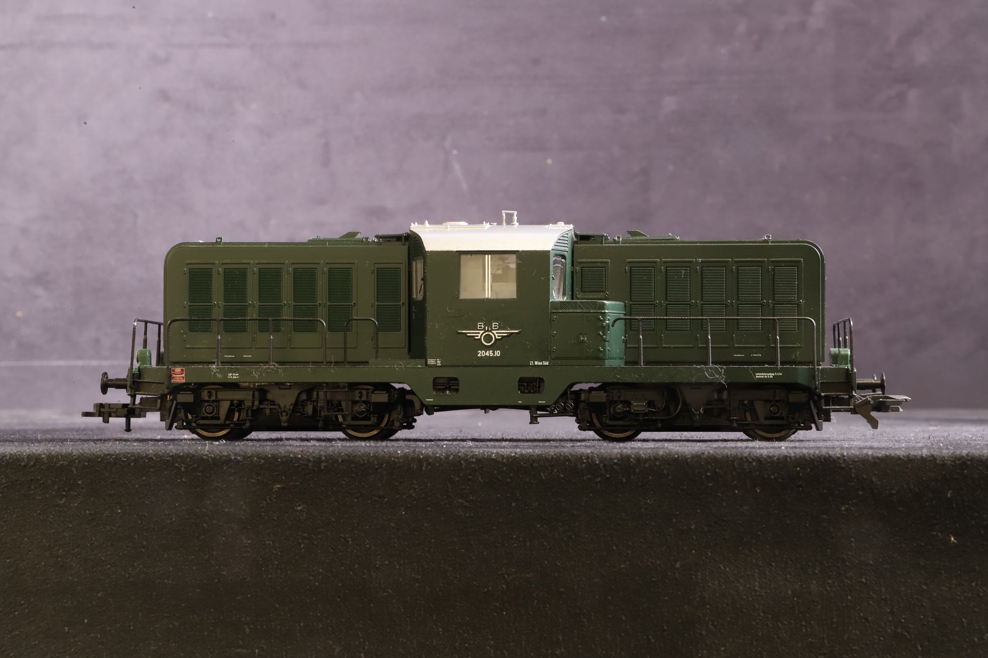 WORKSHOP Roco HO 43810 Serie 2045 2045.10 in ÖBB Livery