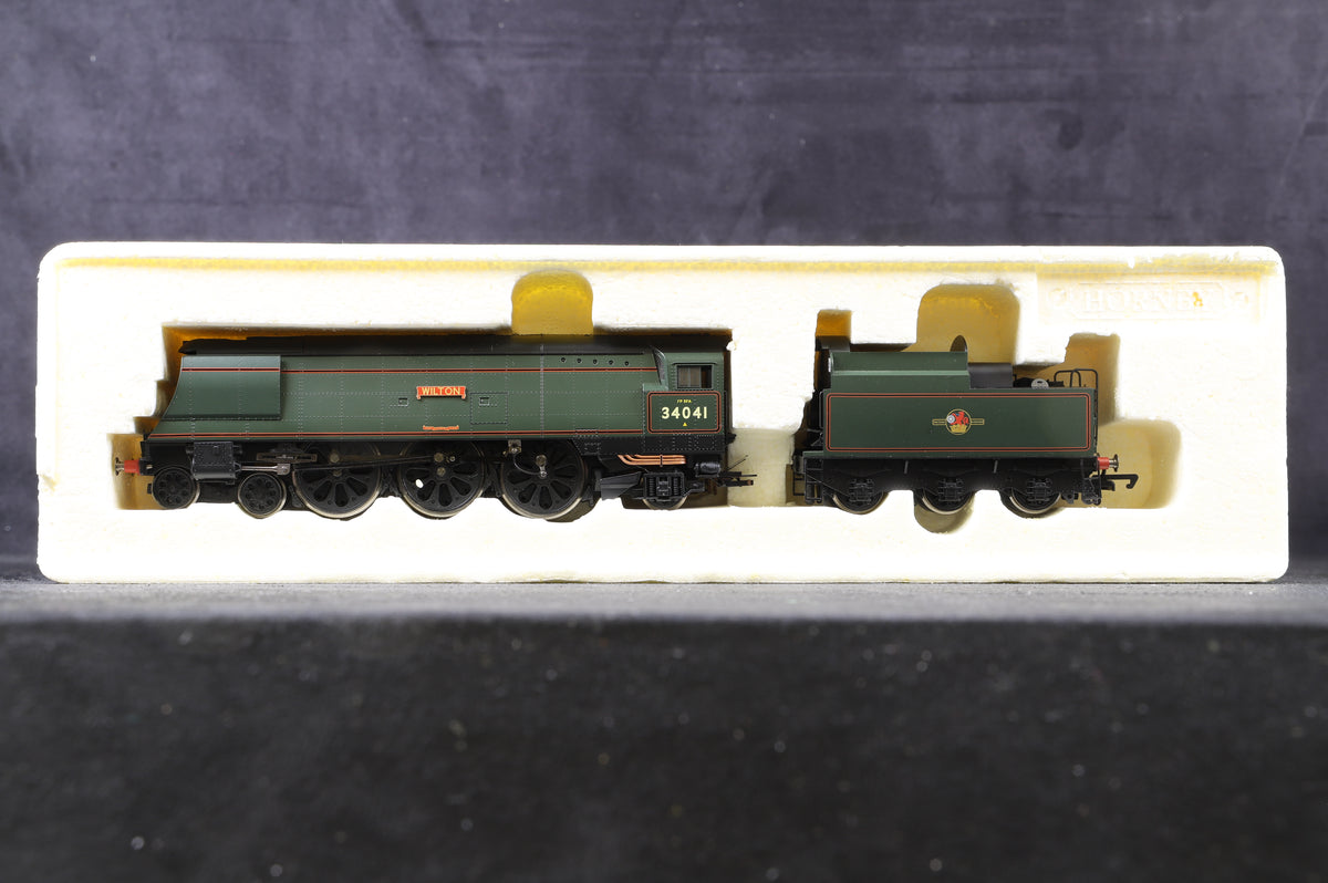 Hornby OO R2218 BR 4-6-2 West Country Class &#39;34041&#39; &#39;Wilton&#39;