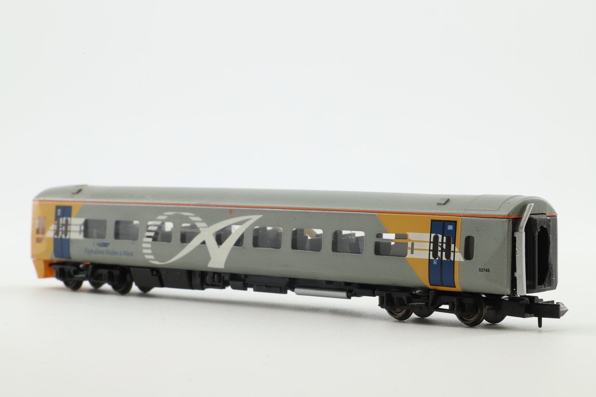 Graham Farish 371552 158 2-Car DMU Wales & West