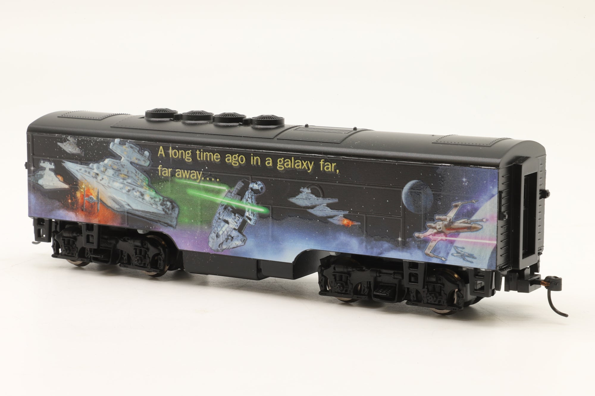 Bradford Exchange HO Star Wars Glow In The Dark Train Set