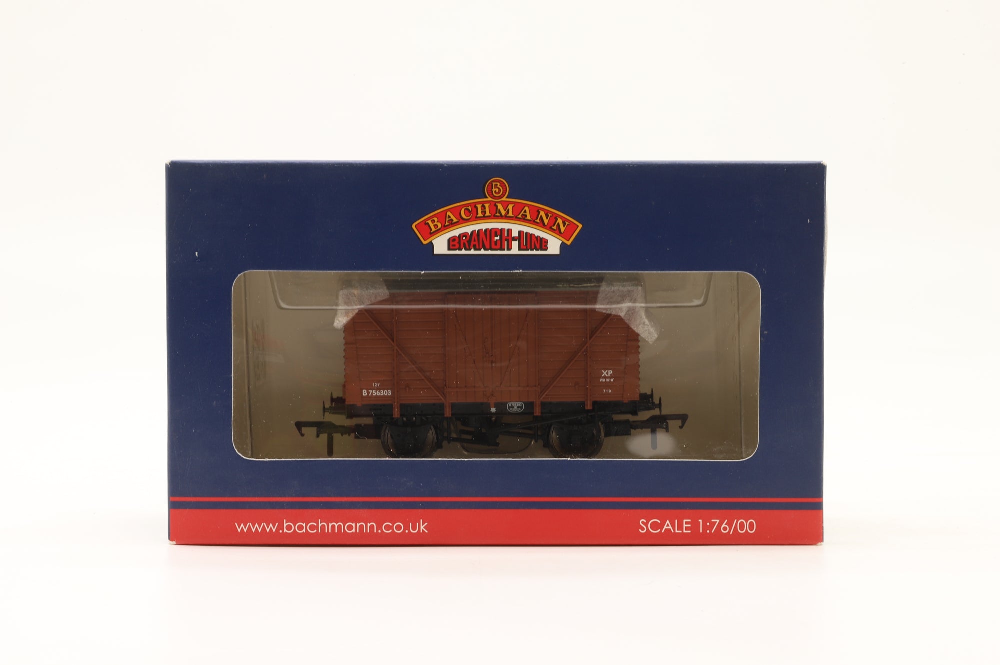 Bachmann OO 38-160B x5 Rake of 5 BR 12T Planked Vent Vans in Bauxite (Early)