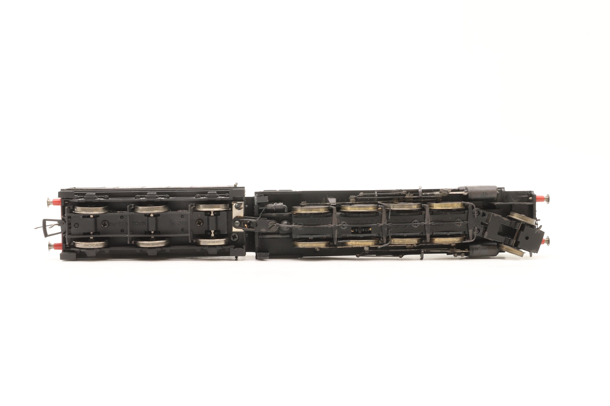 Hornby OO Class 8F 2-8-0 '8453' LMS Black Renumbered & Weathered