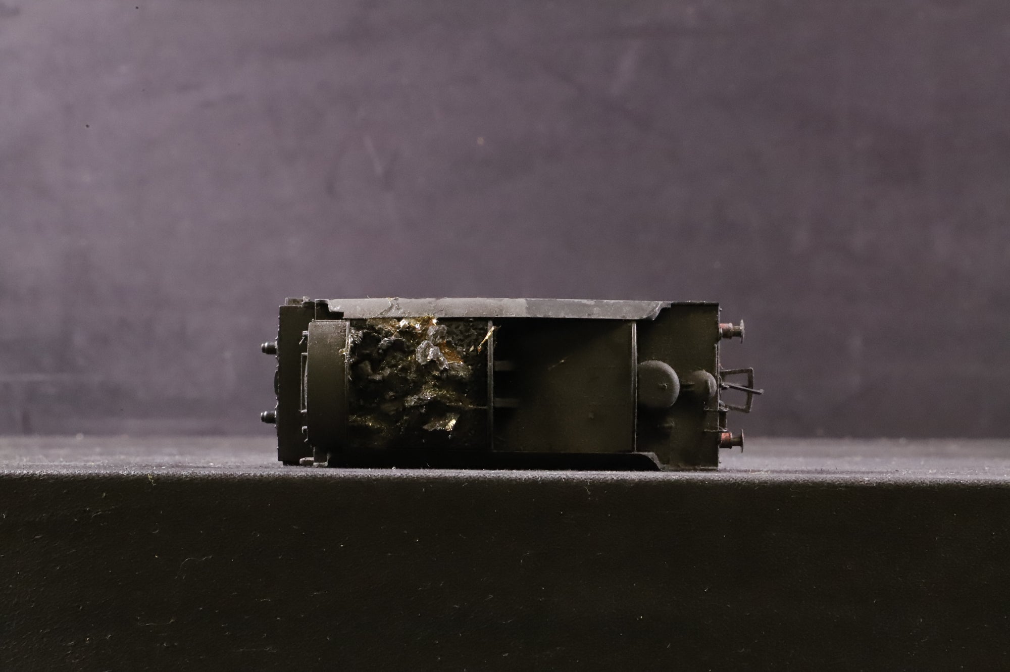 WORKSHOP Bachmann OO 32-502 Standard Class 5MT 73082 'Camelot' in BR Black w/ 1B Tender & Early Crests