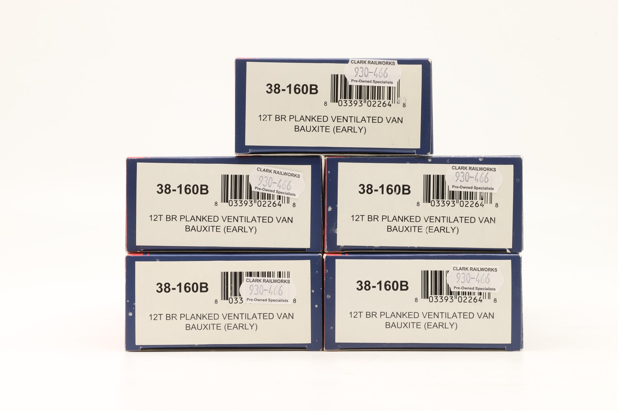 Bachmann OO 38-160B x5 Rake of 5 BR 12T Planked Vent Vans in Bauxite (Early)