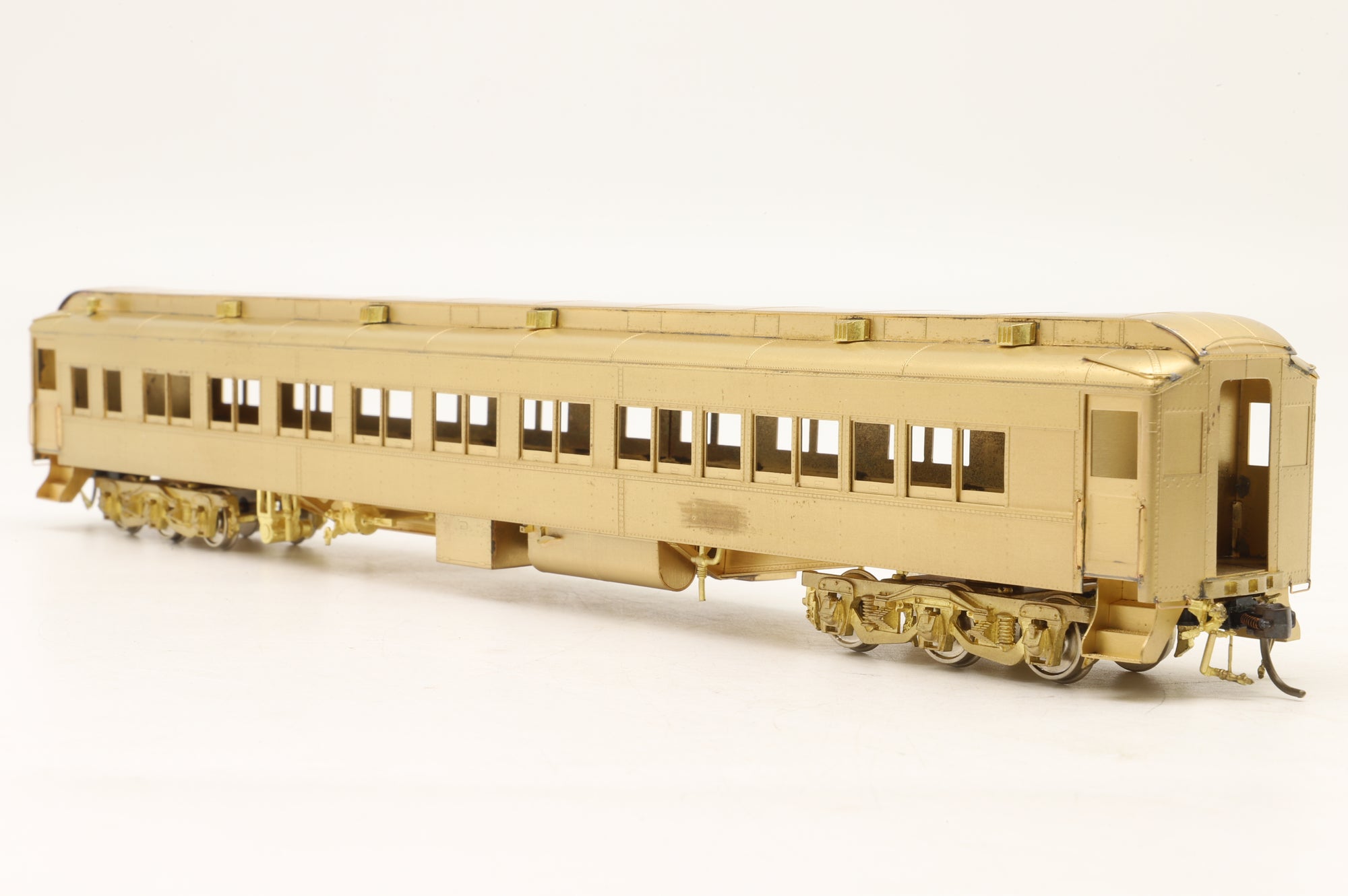 Cascade Models HO Brass 2450 Northern Pacific 609 Series Coach – Unpainted