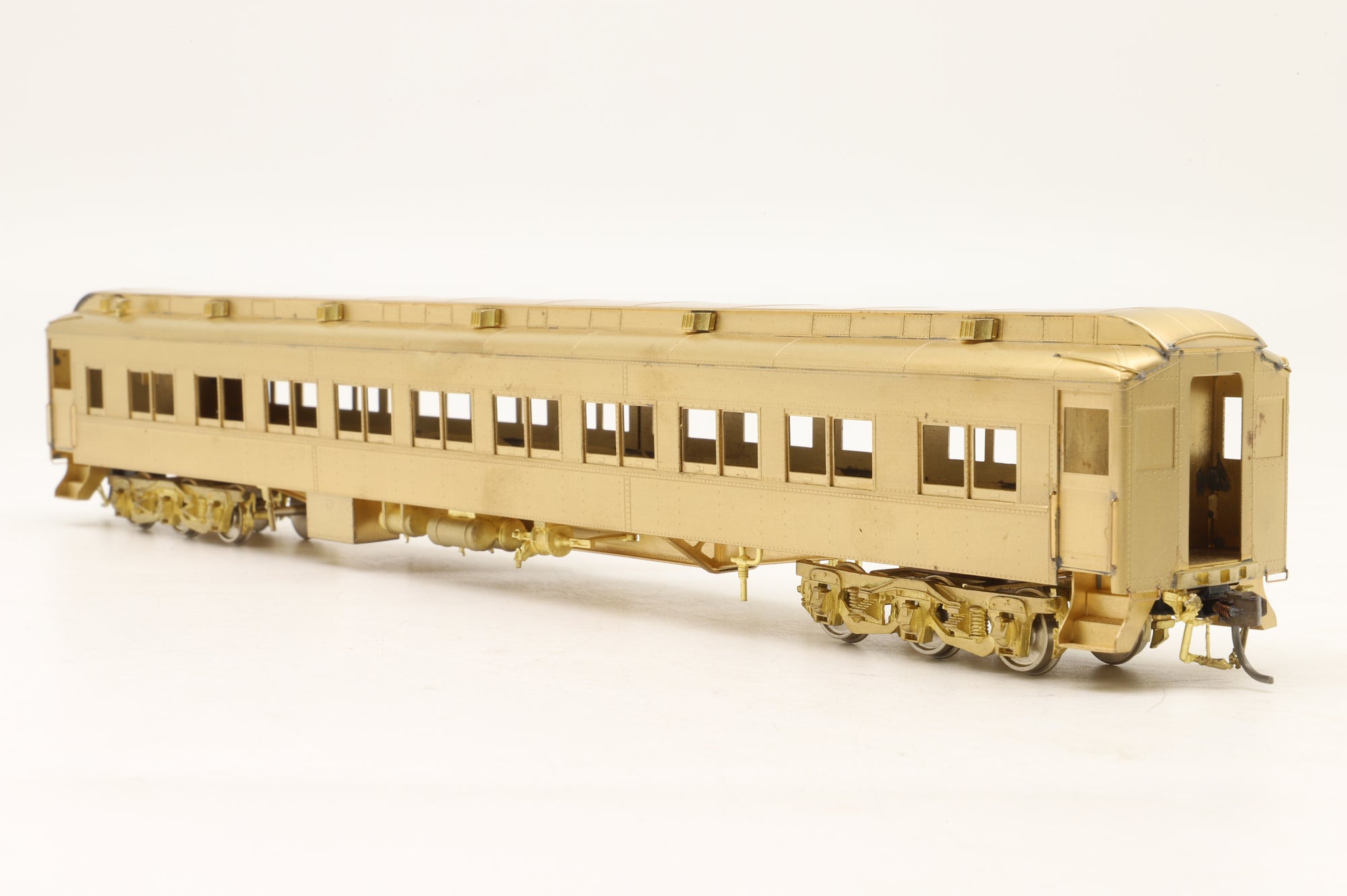 Cascade Models HO Brass 2450 Northern Pacific 609 Series Coach – Unpainted