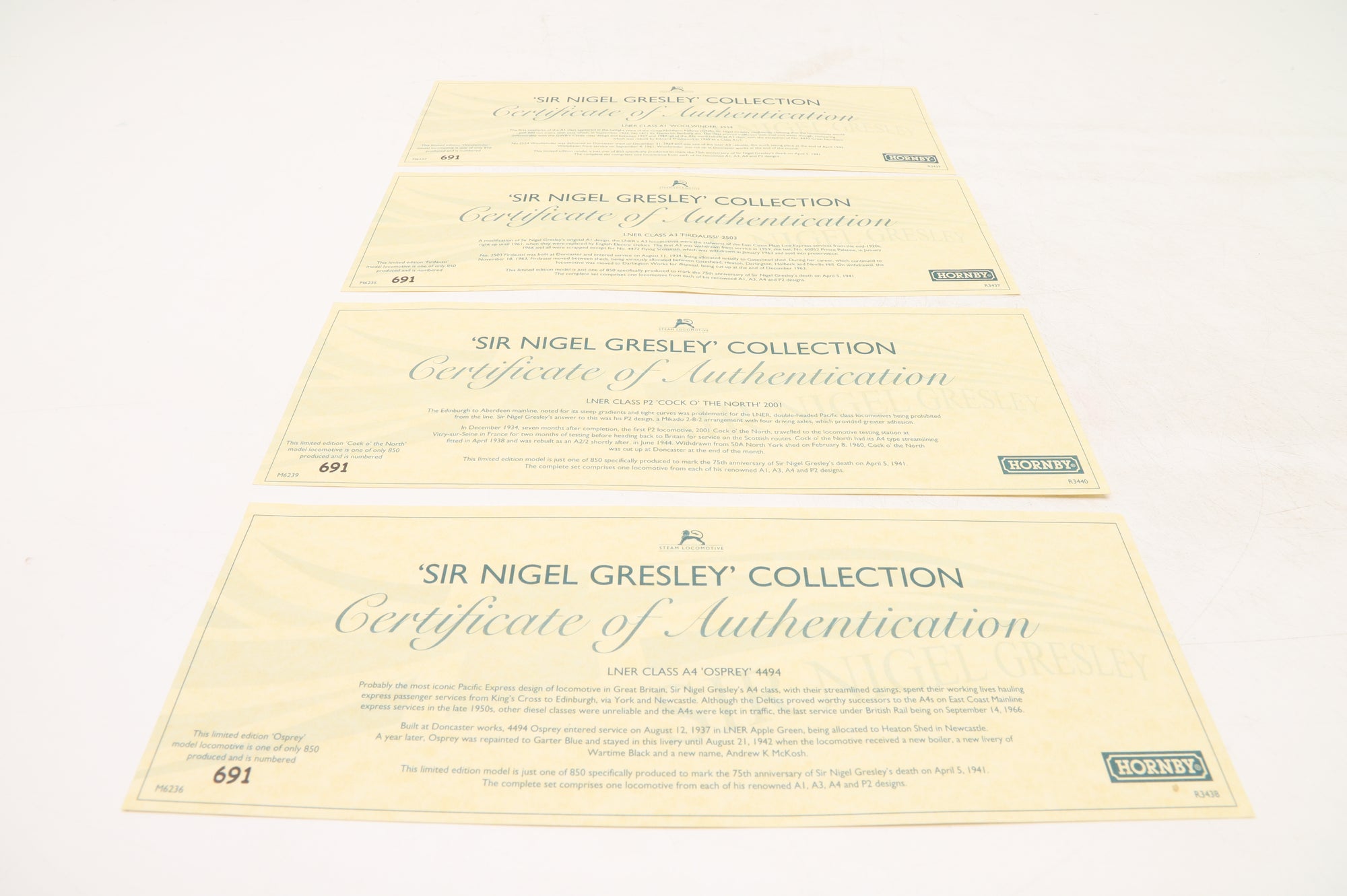 Hornby OO R3500 The Sir Nigel Gresley Collection Incl. Classes A1/3/4 & P2