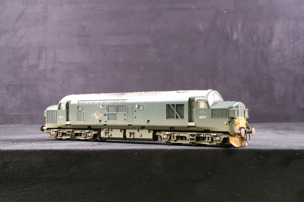 Bachmann OO 32-776 Class 37/0 Diesel &#39;D6717&#39; BR Green Split Head Code Weathered