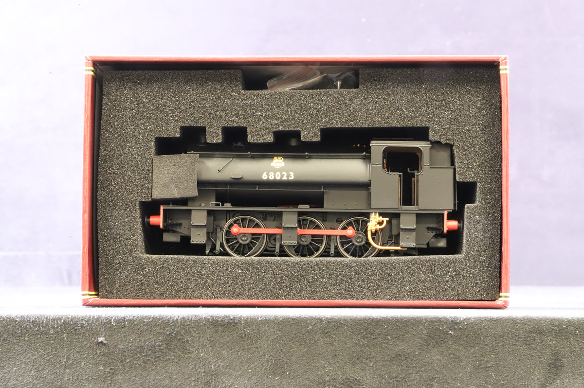 DJ Models OO DJMOOJ94-001 Hunslet J94 68023 in BR Black w/ Tall Bunker &amp; Early Crests