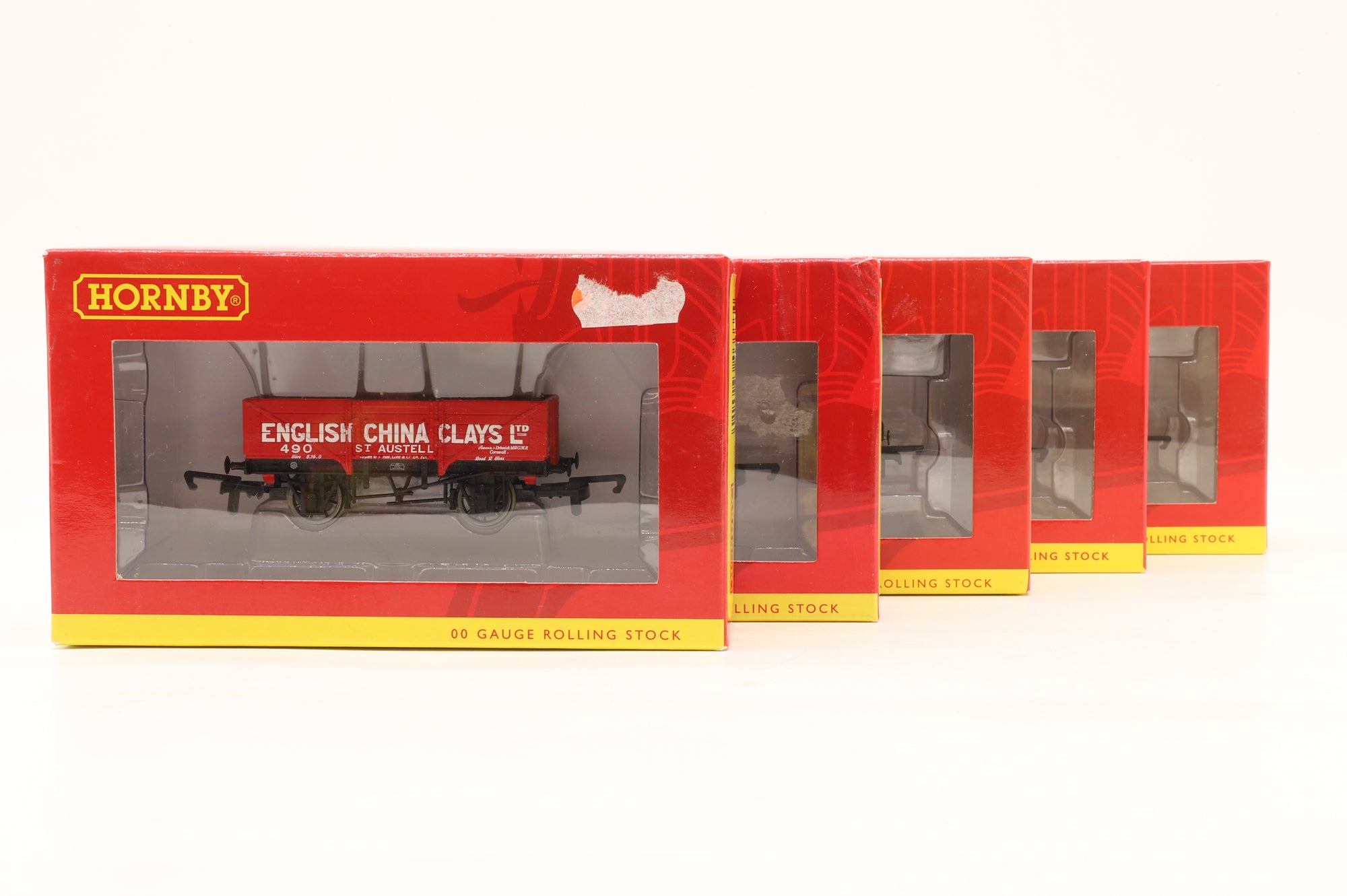 Hornby OO Rake Of 5 Assorted 7 & 5 Plank  Wagons Inc. R66757 x2, R6947, R6661 & R6666