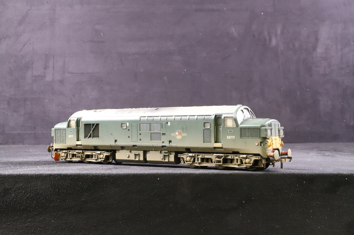 Bachmann OO 32-776 Class 37/0 Diesel &#39;D6717&#39; BR Green Split Head Code Weathered