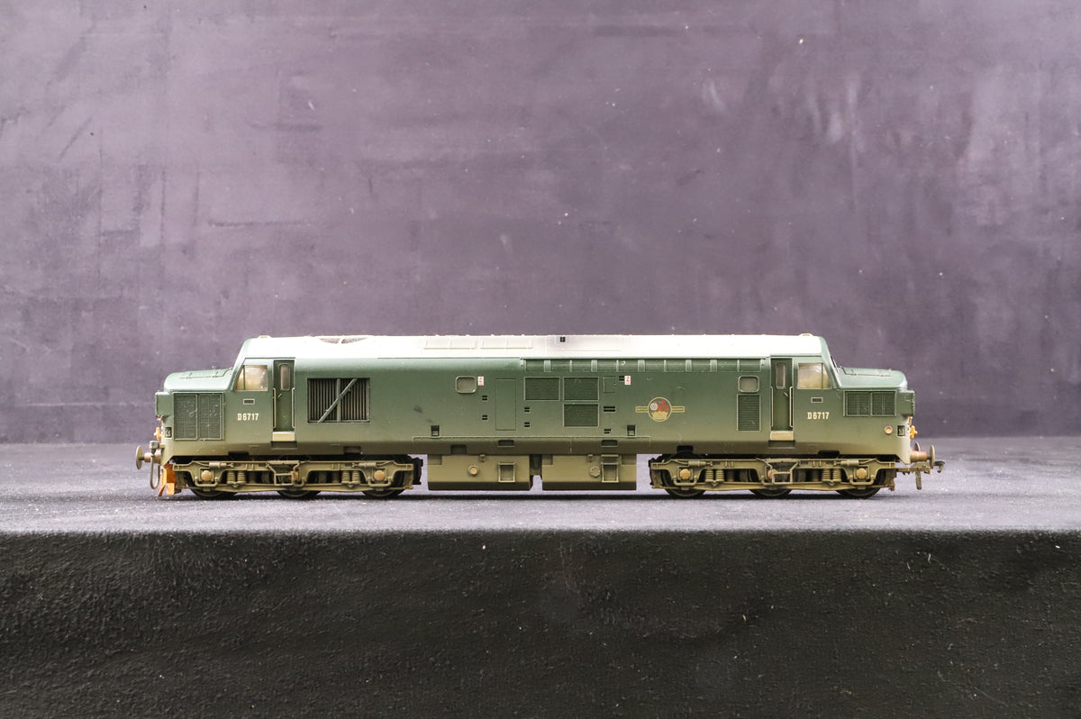Bachmann OO 32-776 Class 37/0 Diesel &#39;D6717&#39; BR Green Split Head Code Weathered