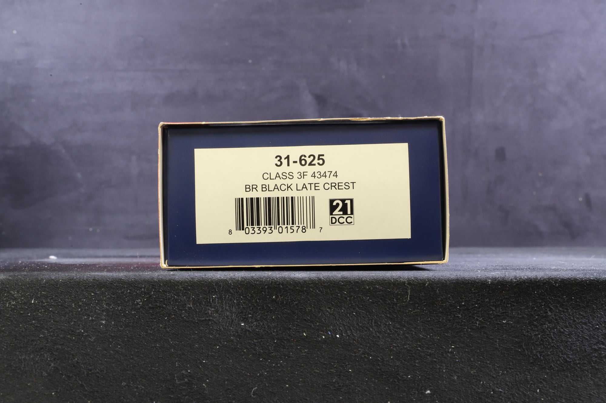 Bachmann OO 31-625 Class 3F 0-6-0 43474 in BR Black with late crest