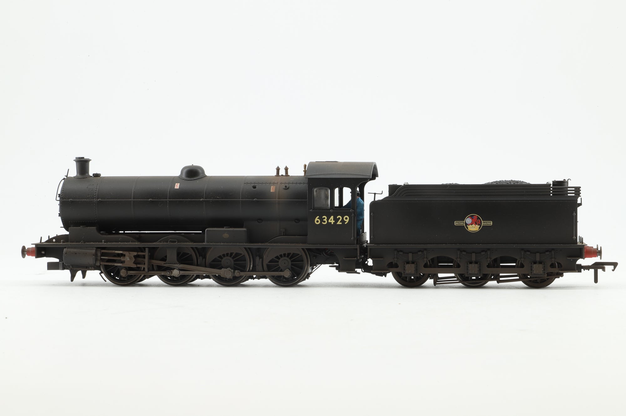 Hornby OO R3426 Class Q6 '63429' BR Black L/C Weathered DCC Sound