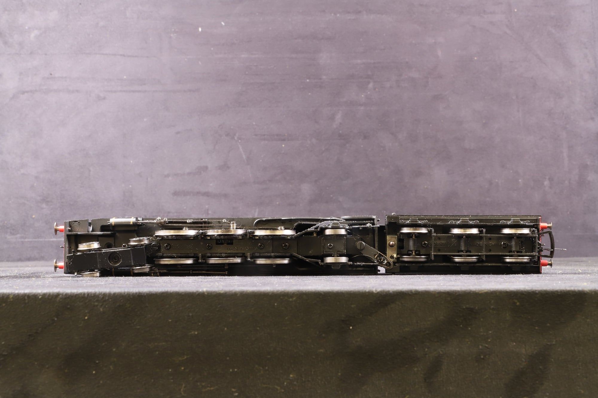 WORKSHOP Hornby OO R2856 Duchess Class '6246' 'City Of Manchester' LMS Black  NON RUNNER