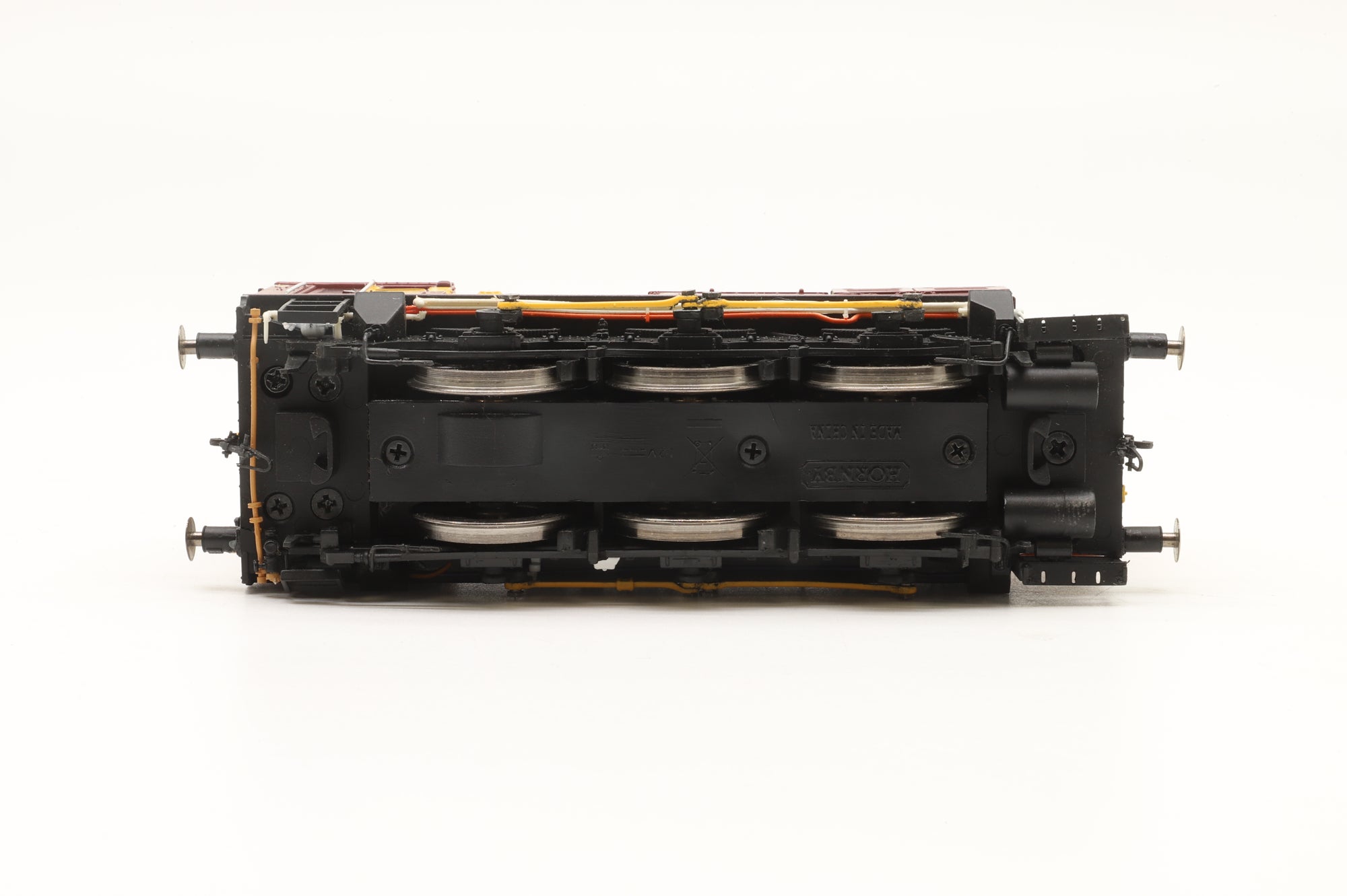 Hornby OO Class 08 '08676' EWS DCC Sound