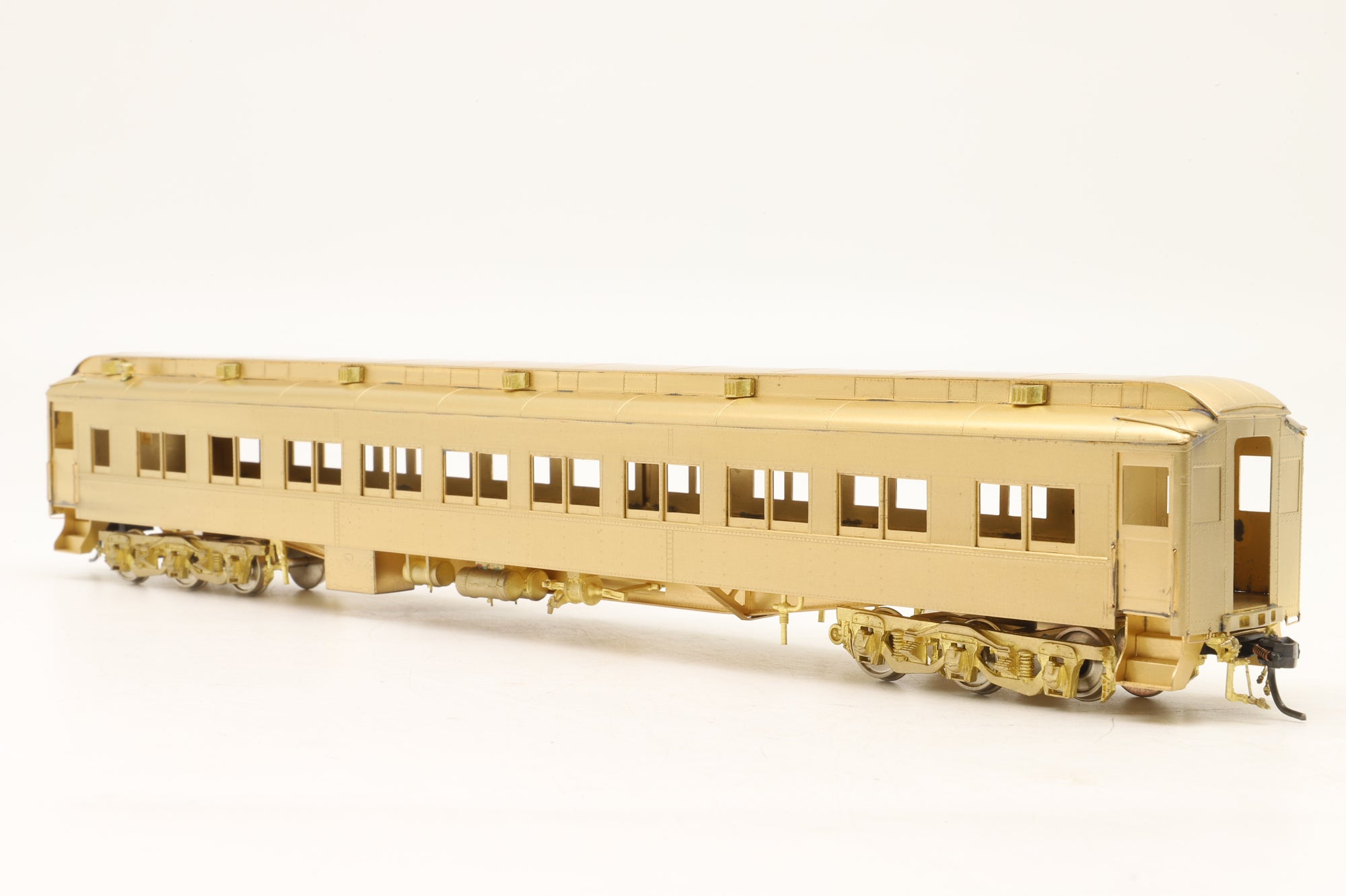 Cascade Models HO Brass 2450 Northern Pacific 609 Series Coach – Unpainted