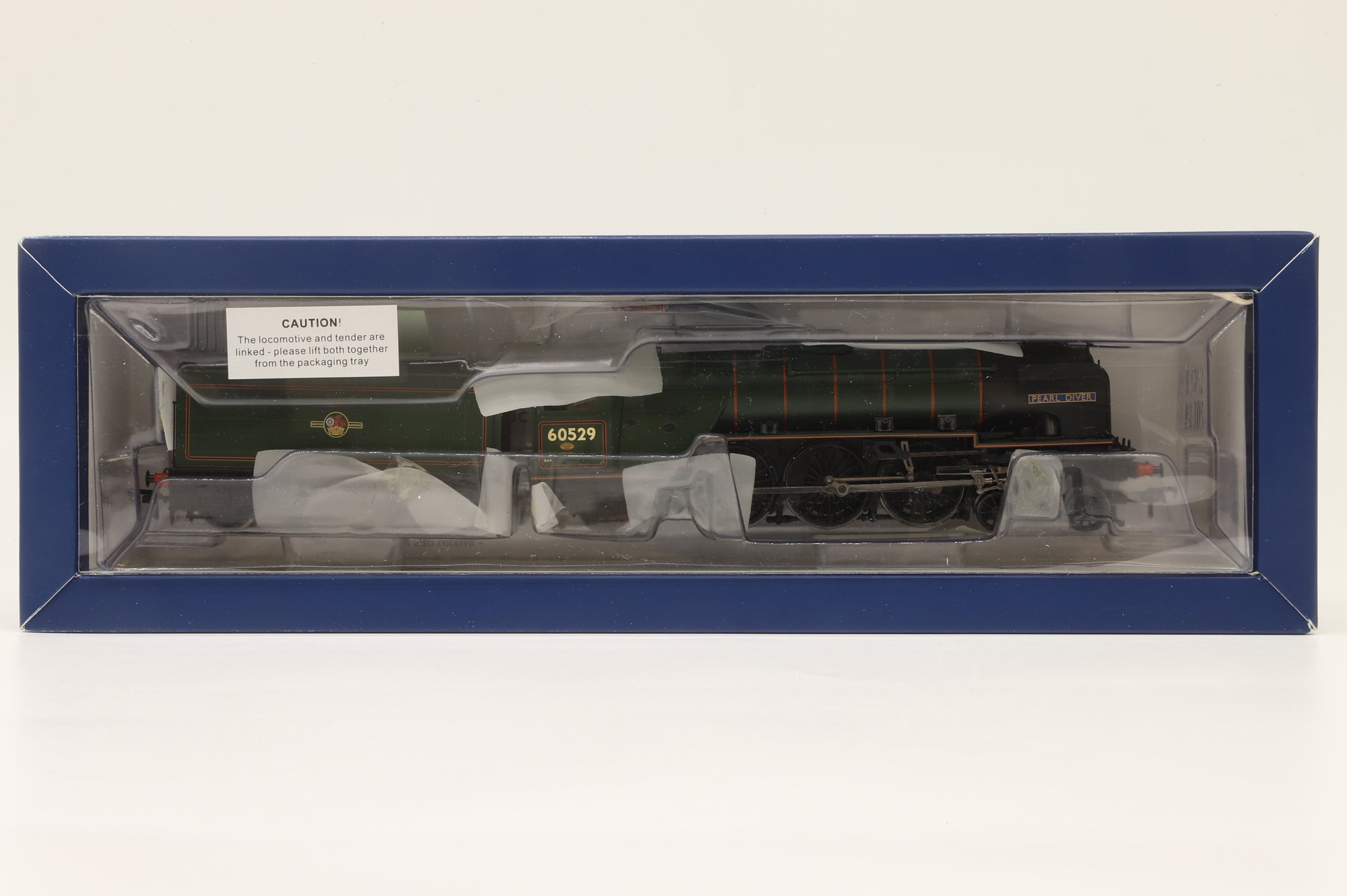 Bachmann OO 31-528A Class A2 '60529' 'Pearl Diver' BR Lined Green L/C