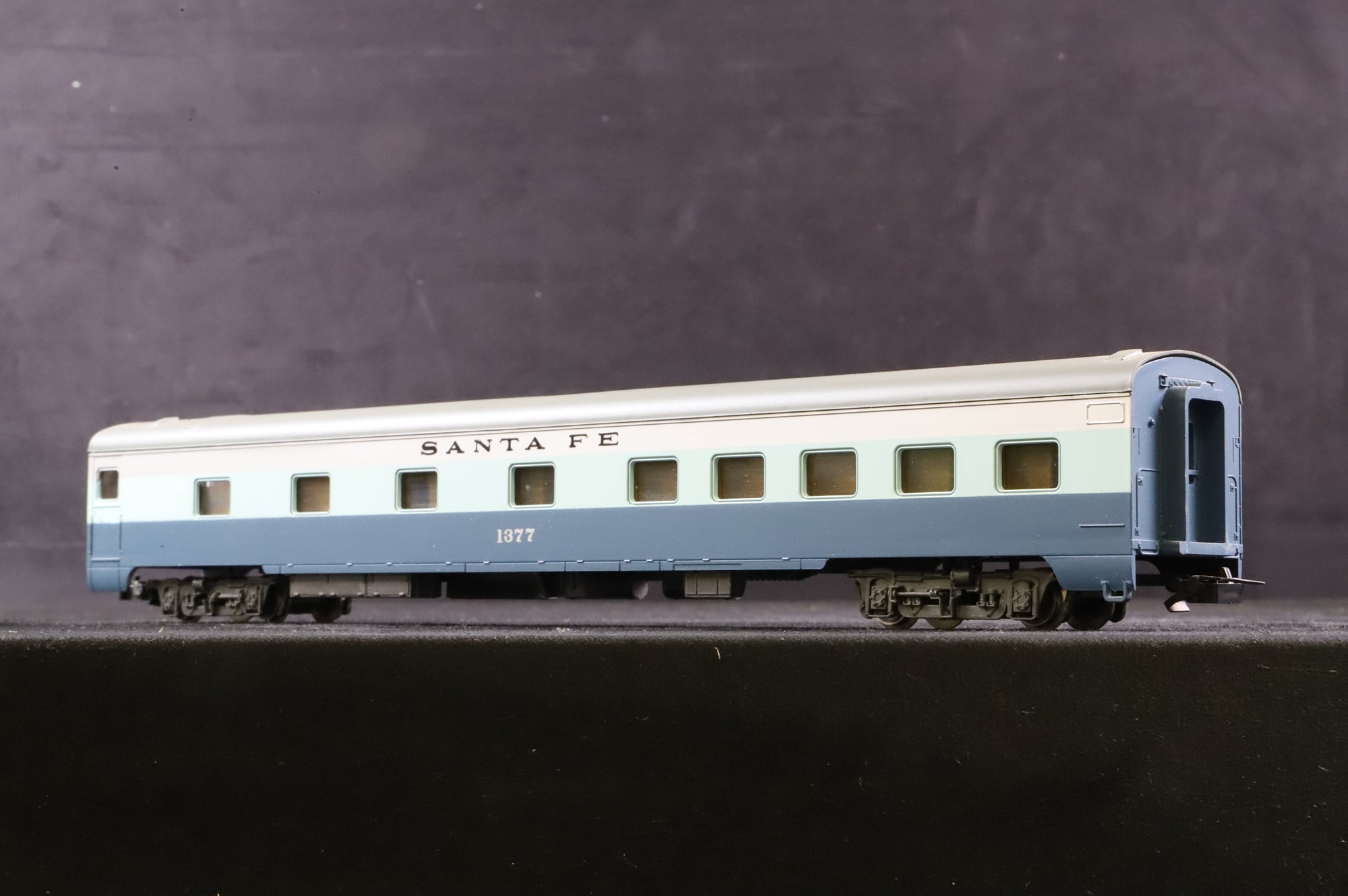 Rivarossi HO Rake of 3 Blue/Grey Santa Fe Coaches, Inc. 2635 & 2 x 2634