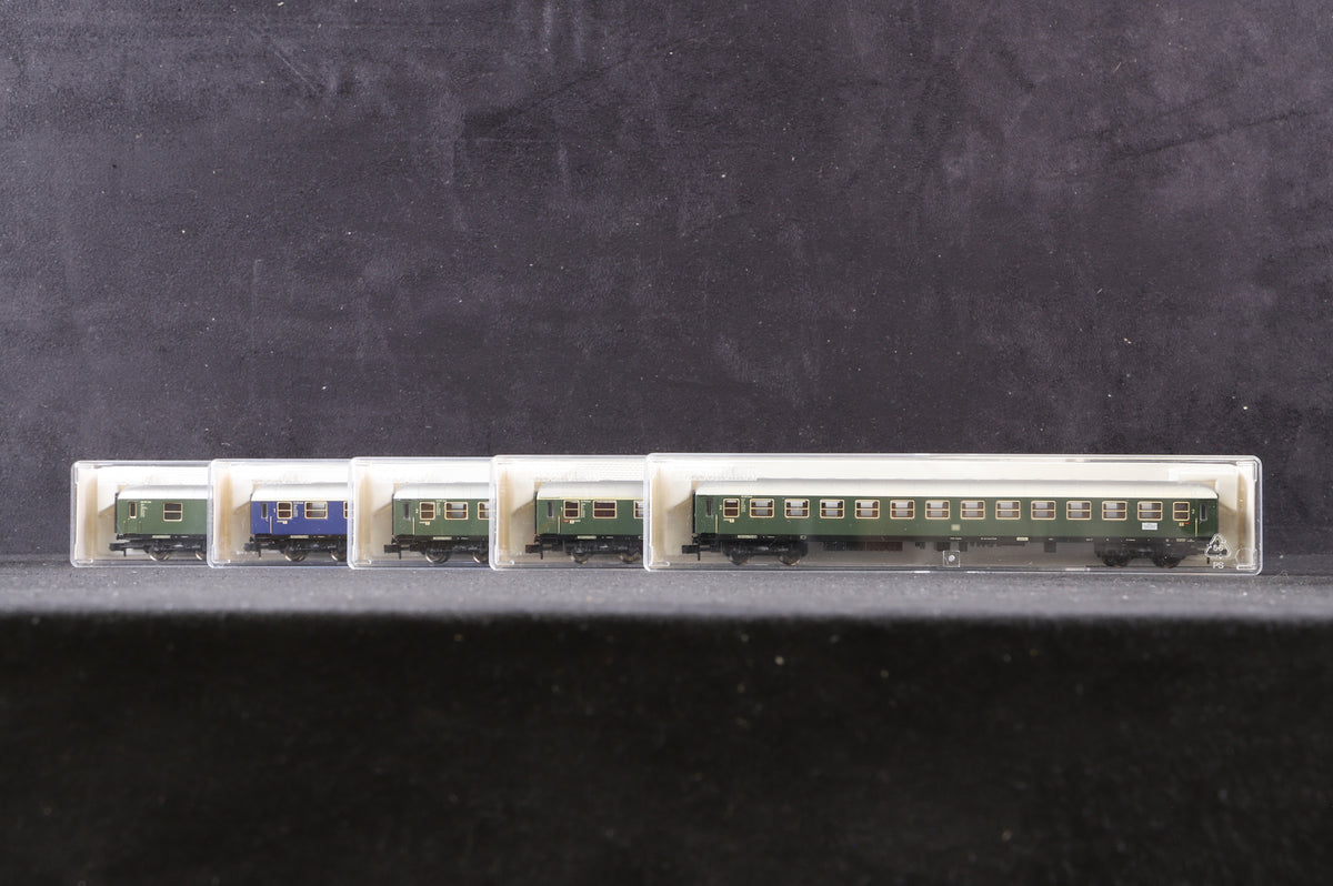 Fleischmann N Rake Of 5 DB Passenger &amp; Bagage Cars Inc. 8640, 8641, 8642 &amp; 8643x2