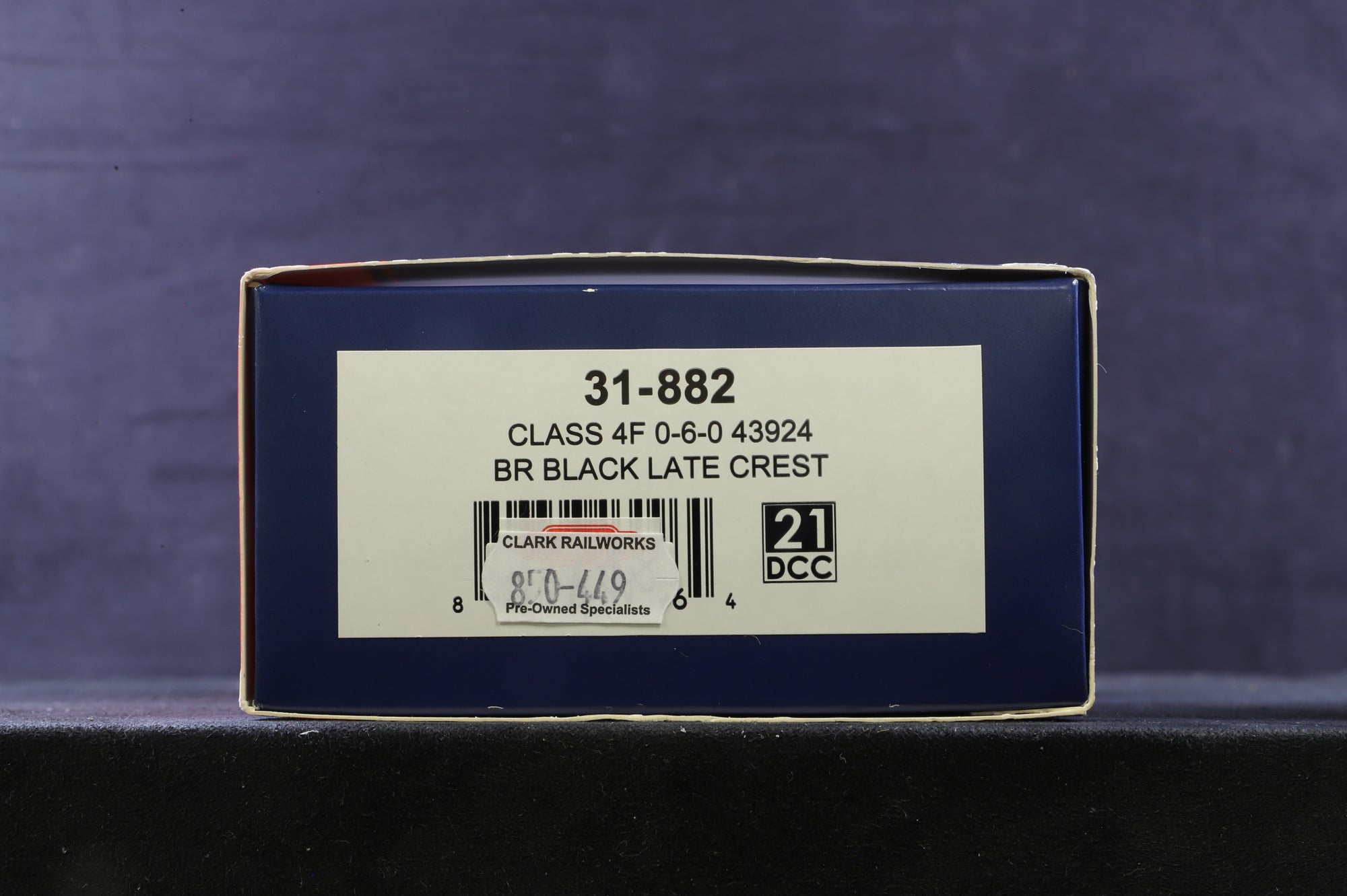 Bachmann OO 31-882 Class 4F 43924 in BR Black w/ Late Crests